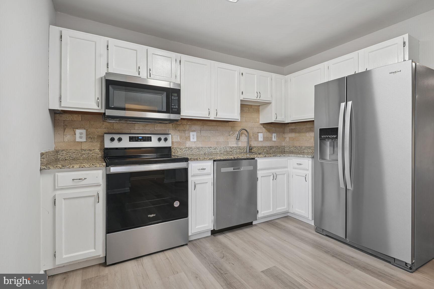 STOCKBRIDGE CONDO - Residential