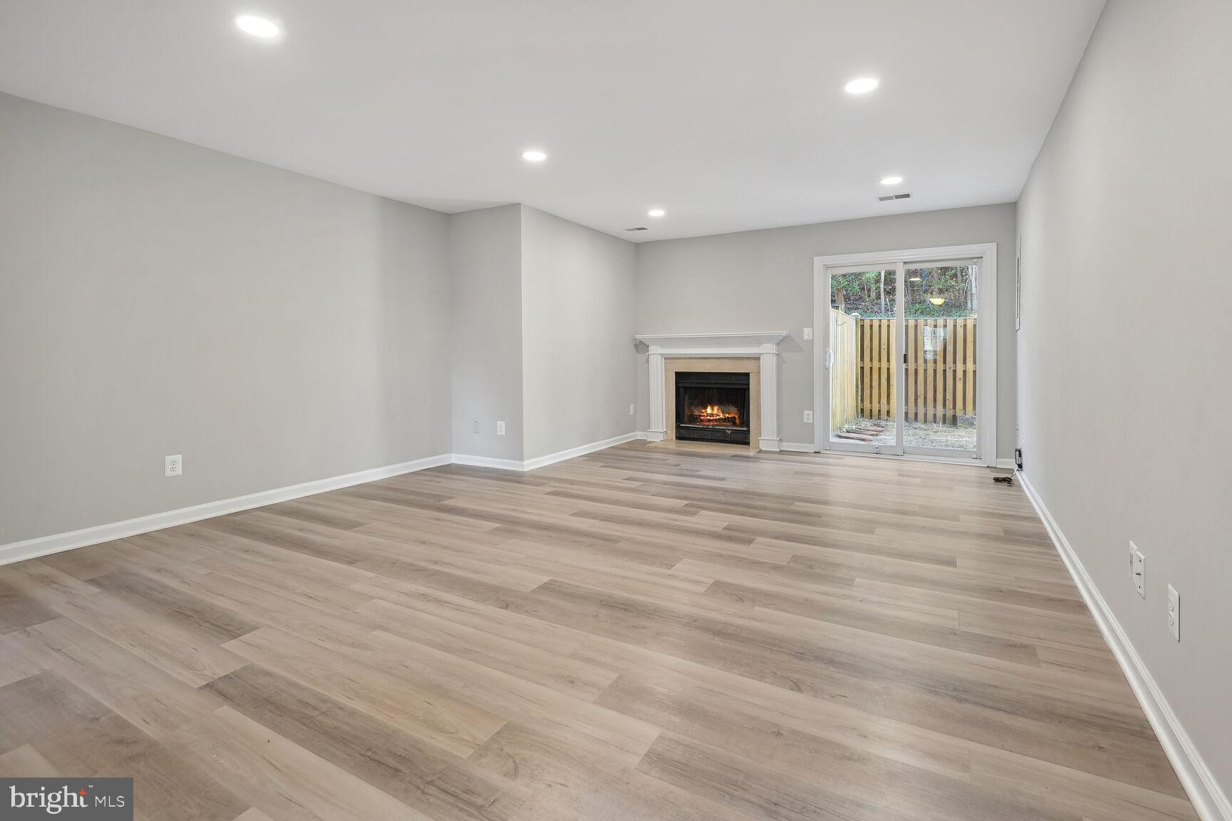 STOCKBRIDGE CONDO - Residential