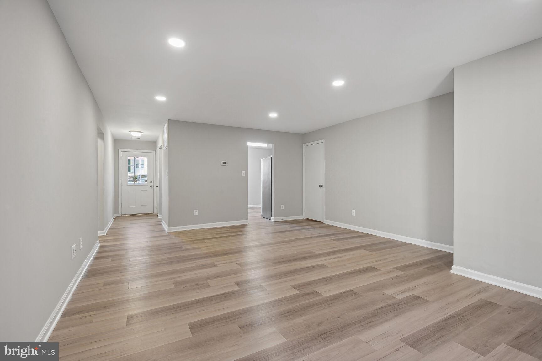 STOCKBRIDGE CONDO - Residential