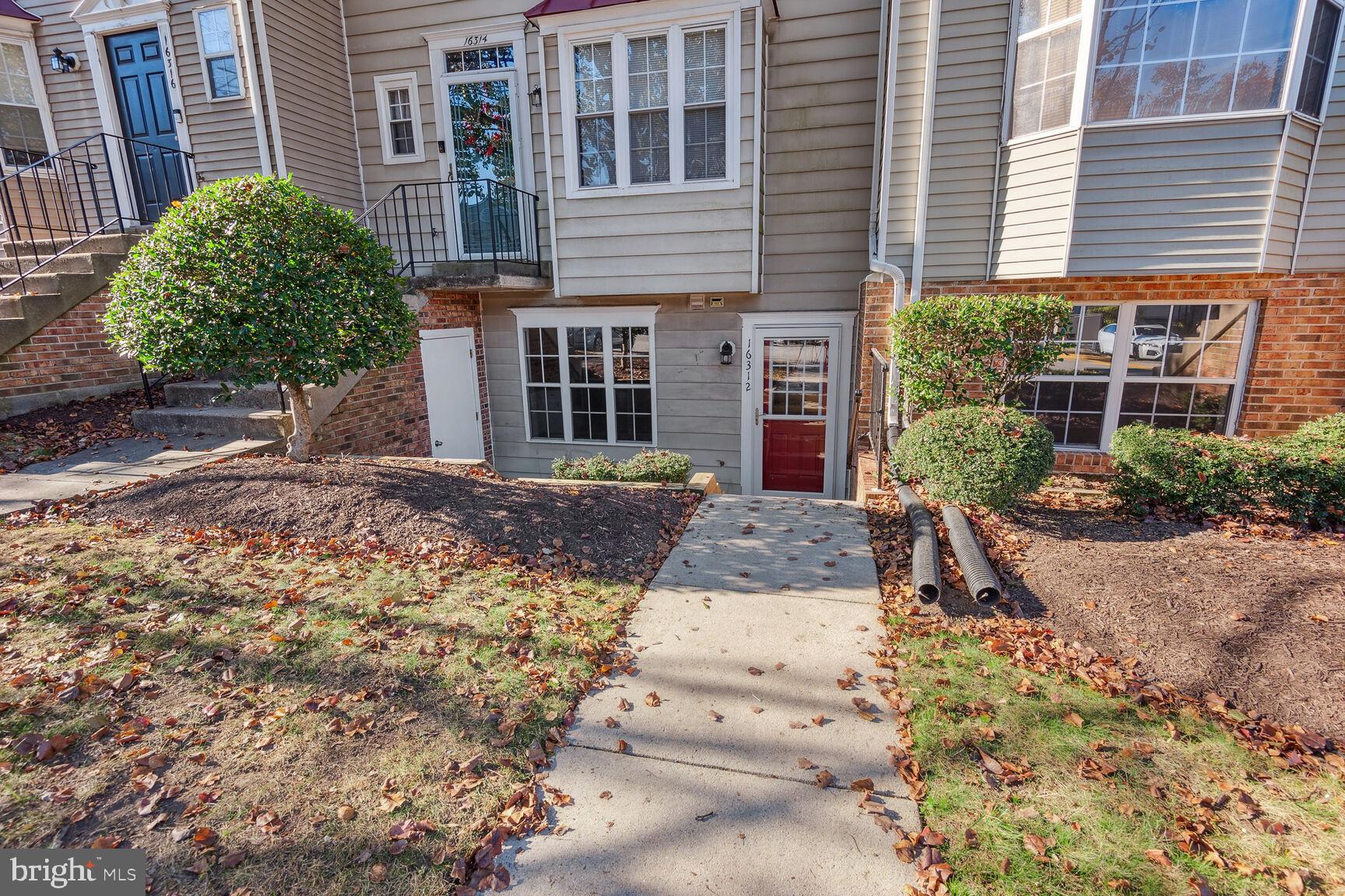 STOCKBRIDGE CONDO - Residential