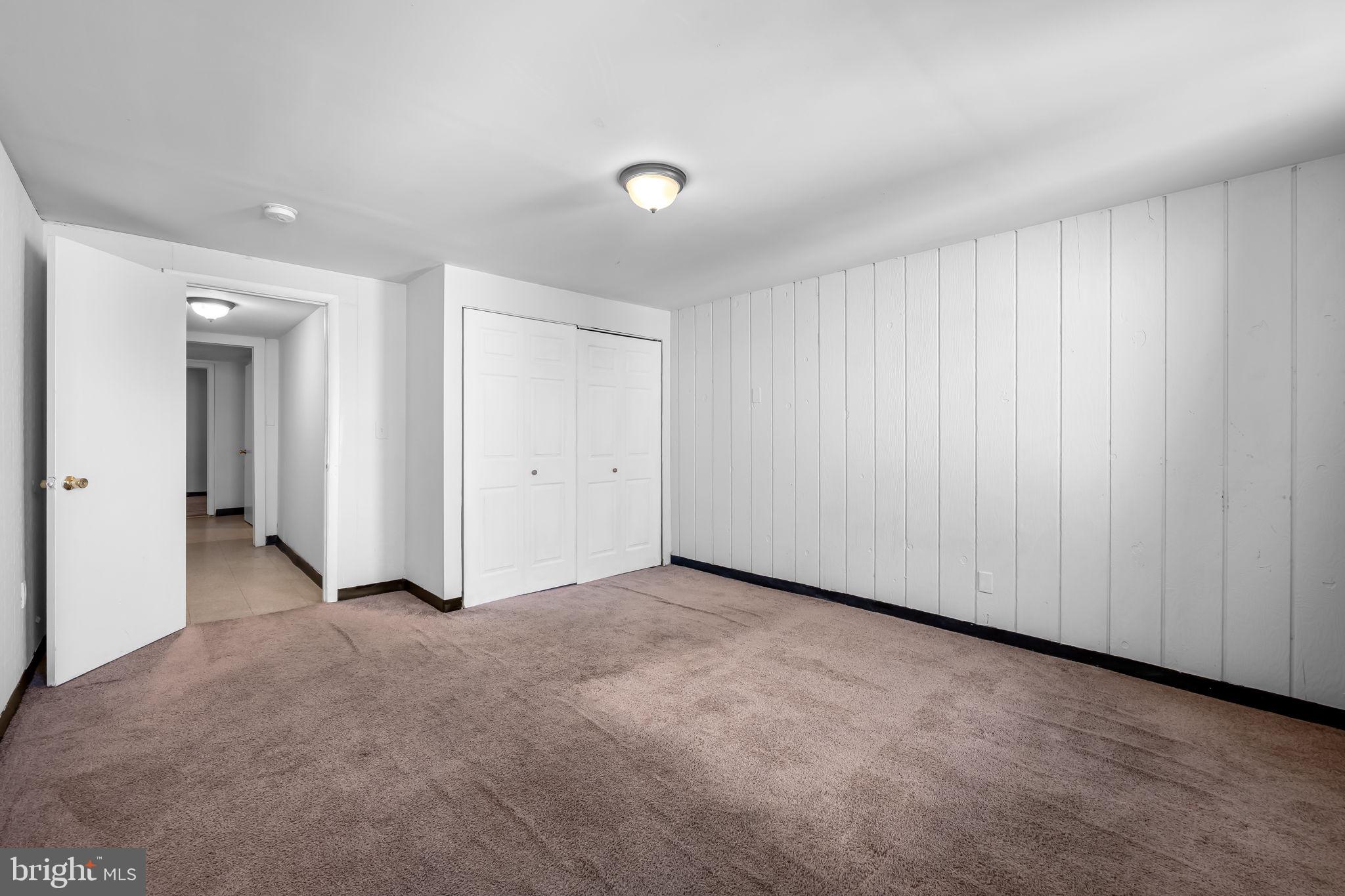 BALTIMORE HIGHLANDS - Residential Lease