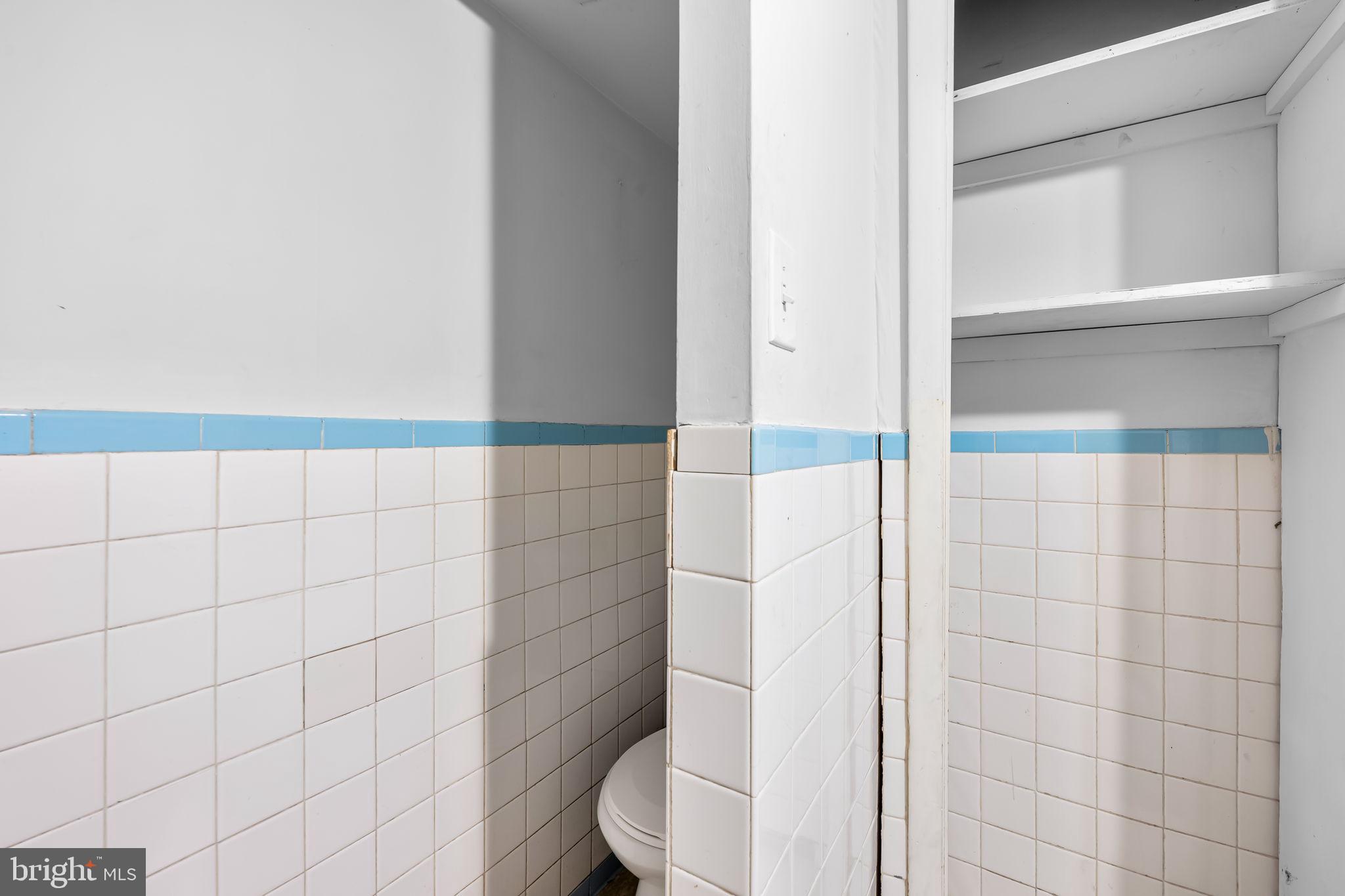 BALTIMORE HIGHLANDS - Residential Lease