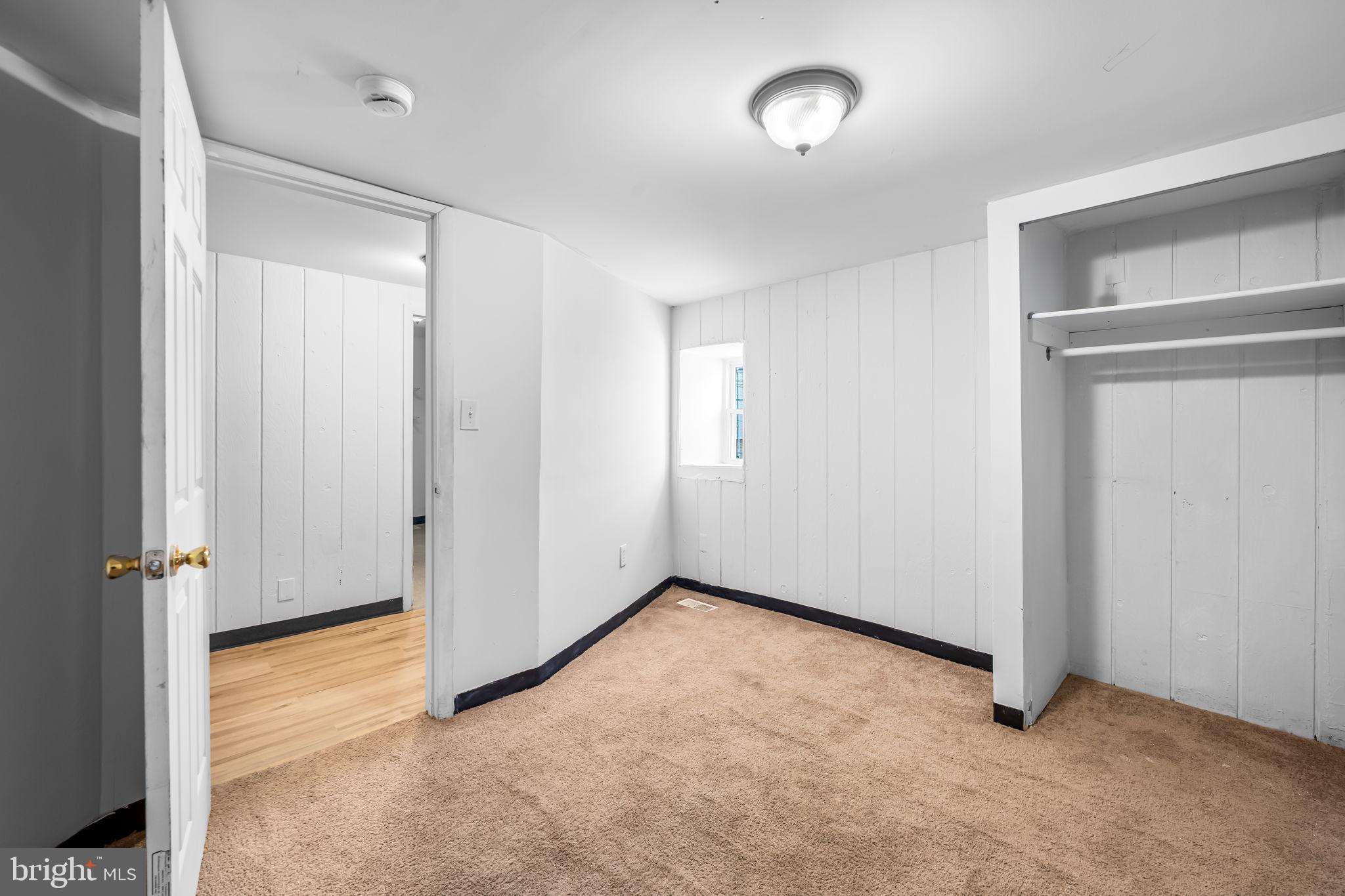 BALTIMORE HIGHLANDS - Residential Lease