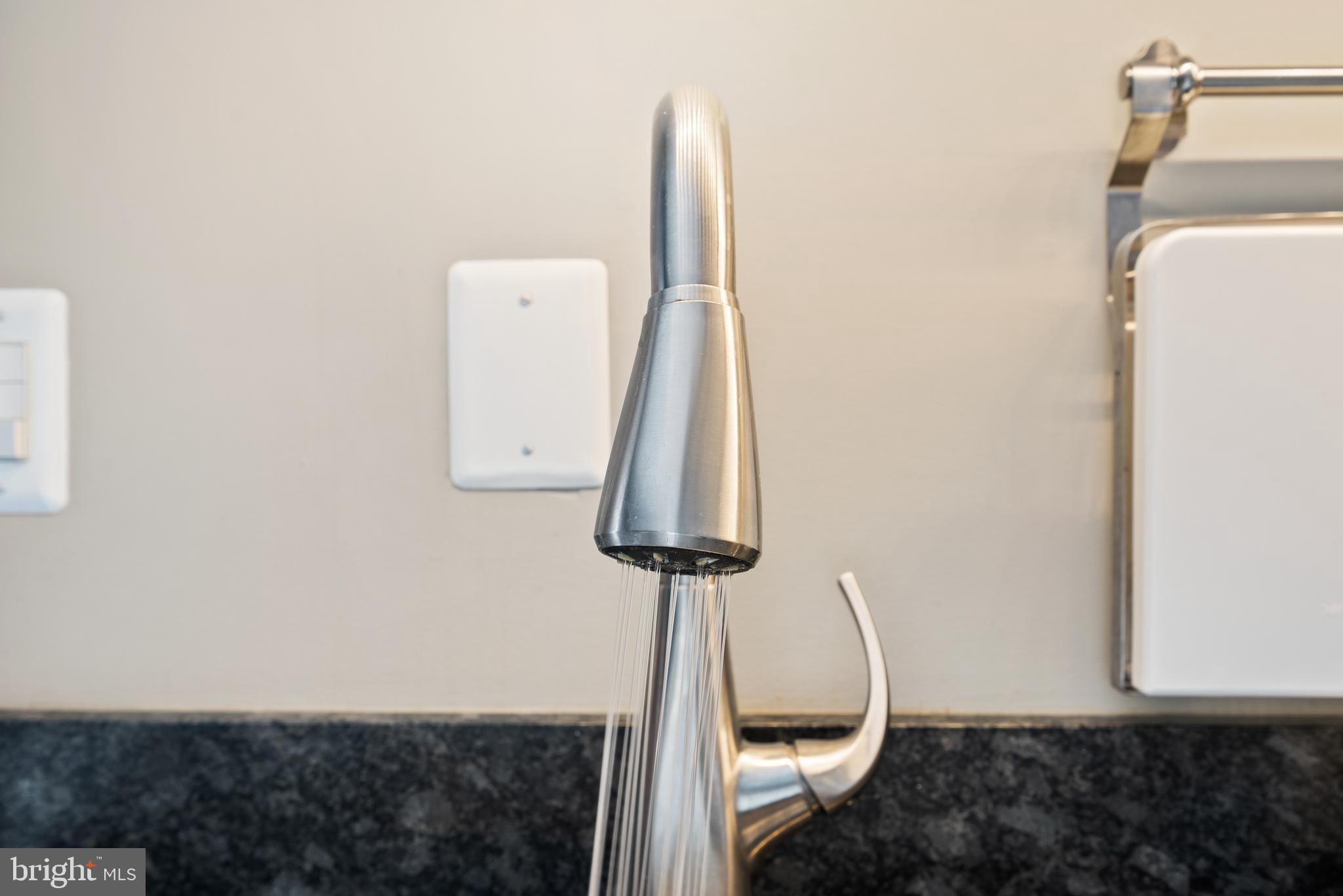 CROFTON MEWS - Residential Lease