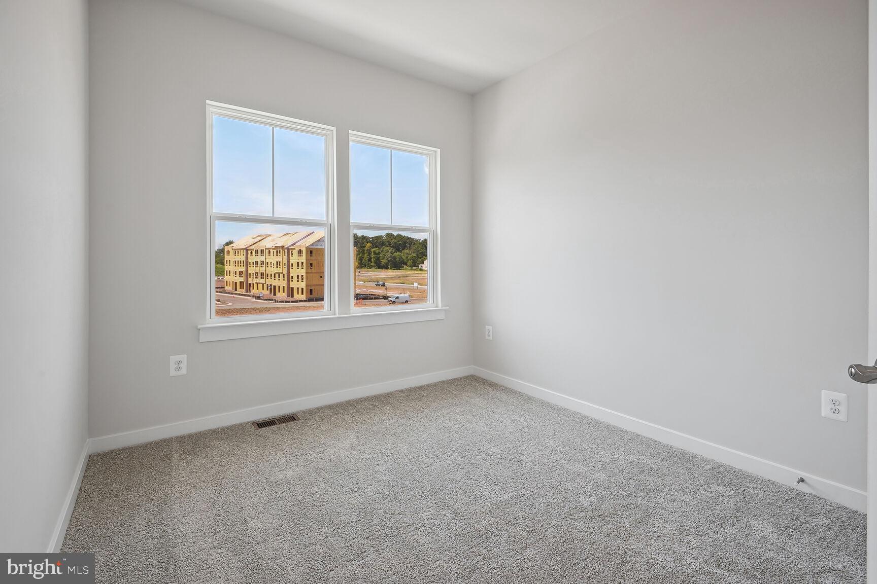 ARCOLA TOWN CENTER - Residential Lease