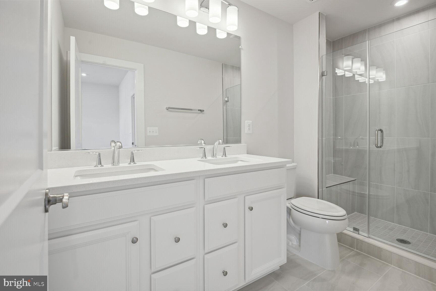 ARCOLA TOWN CENTER - Residential Lease