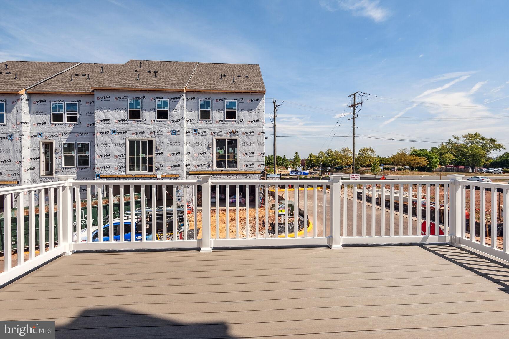 ARCOLA TOWN CENTER - Residential Lease