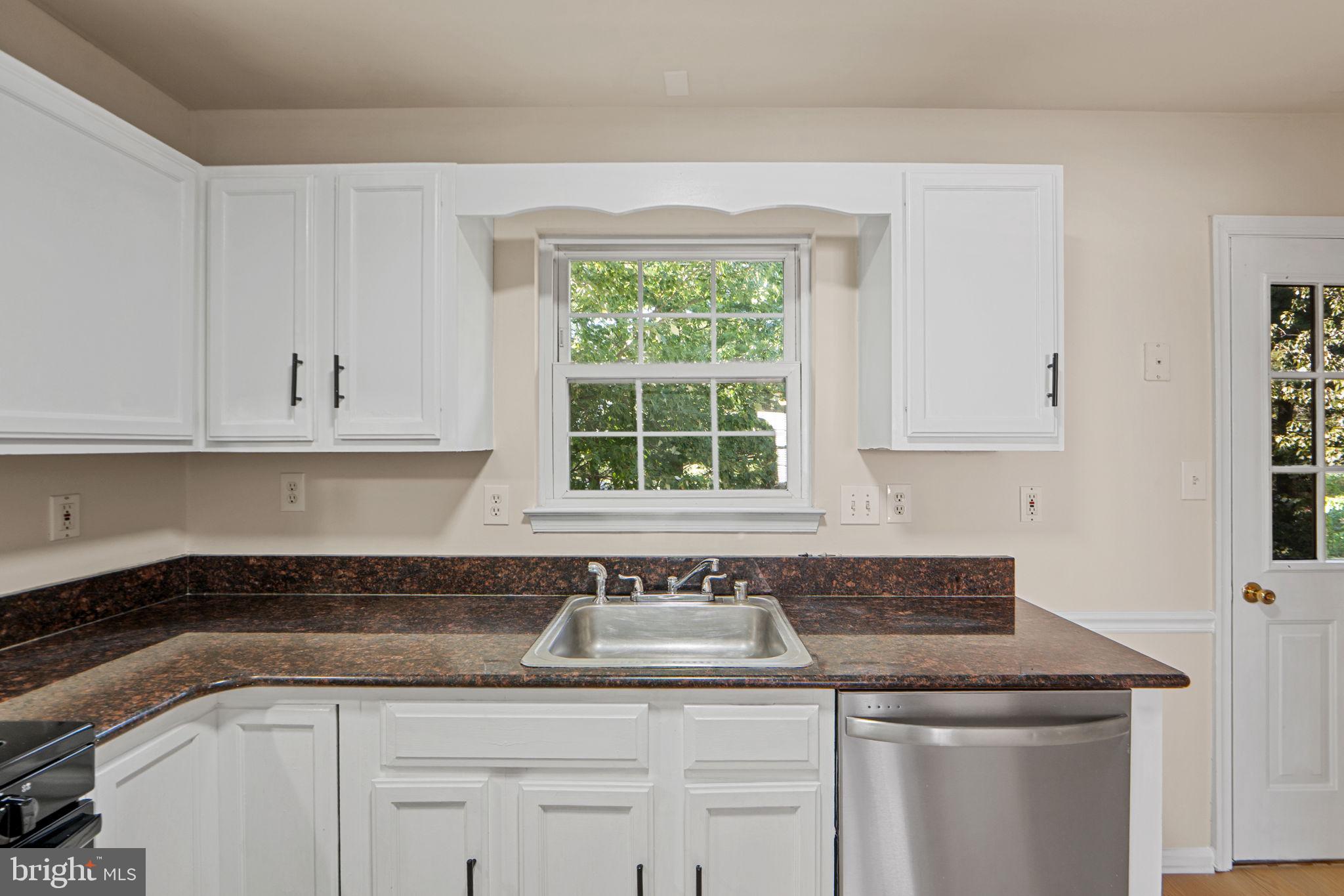 COMMONS OF AVALON - Residential