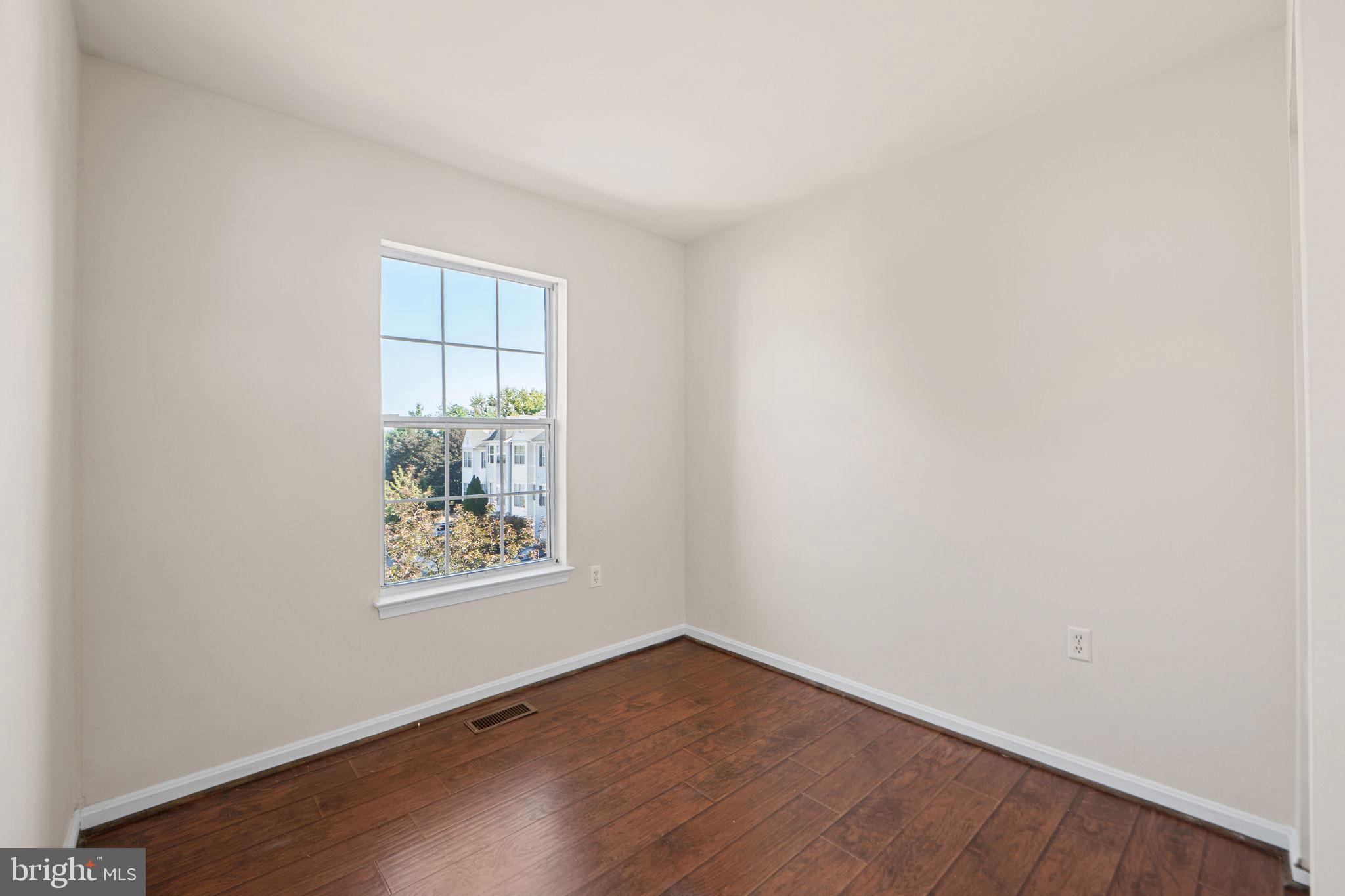 COMMONS OF AVALON - Residential