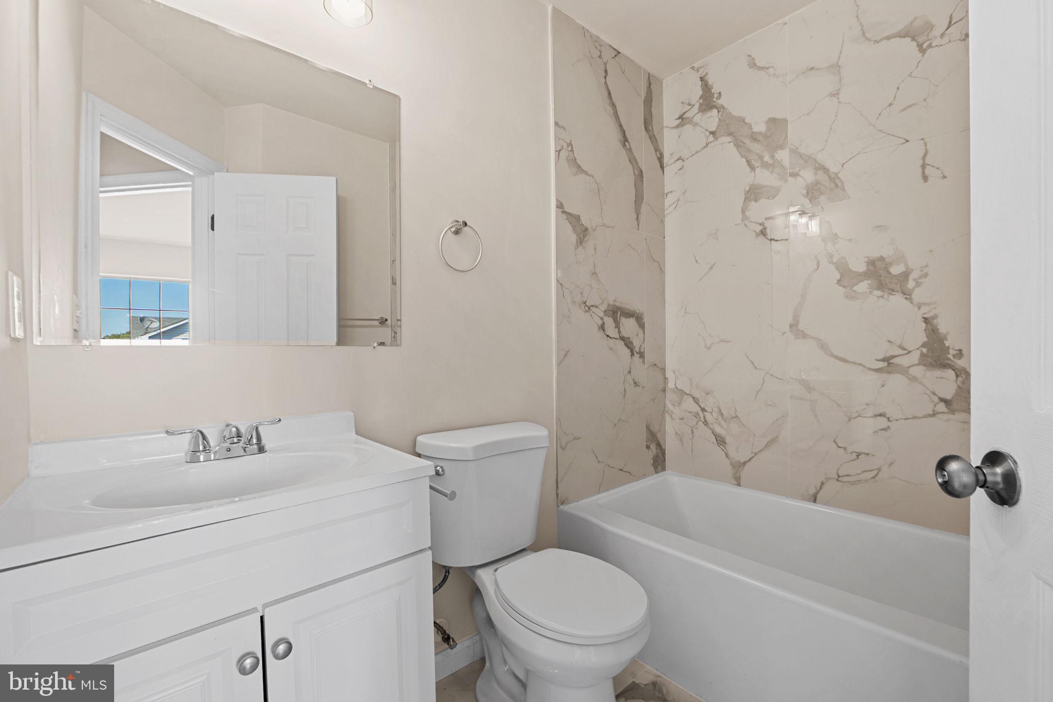 COMMONS OF AVALON - Residential