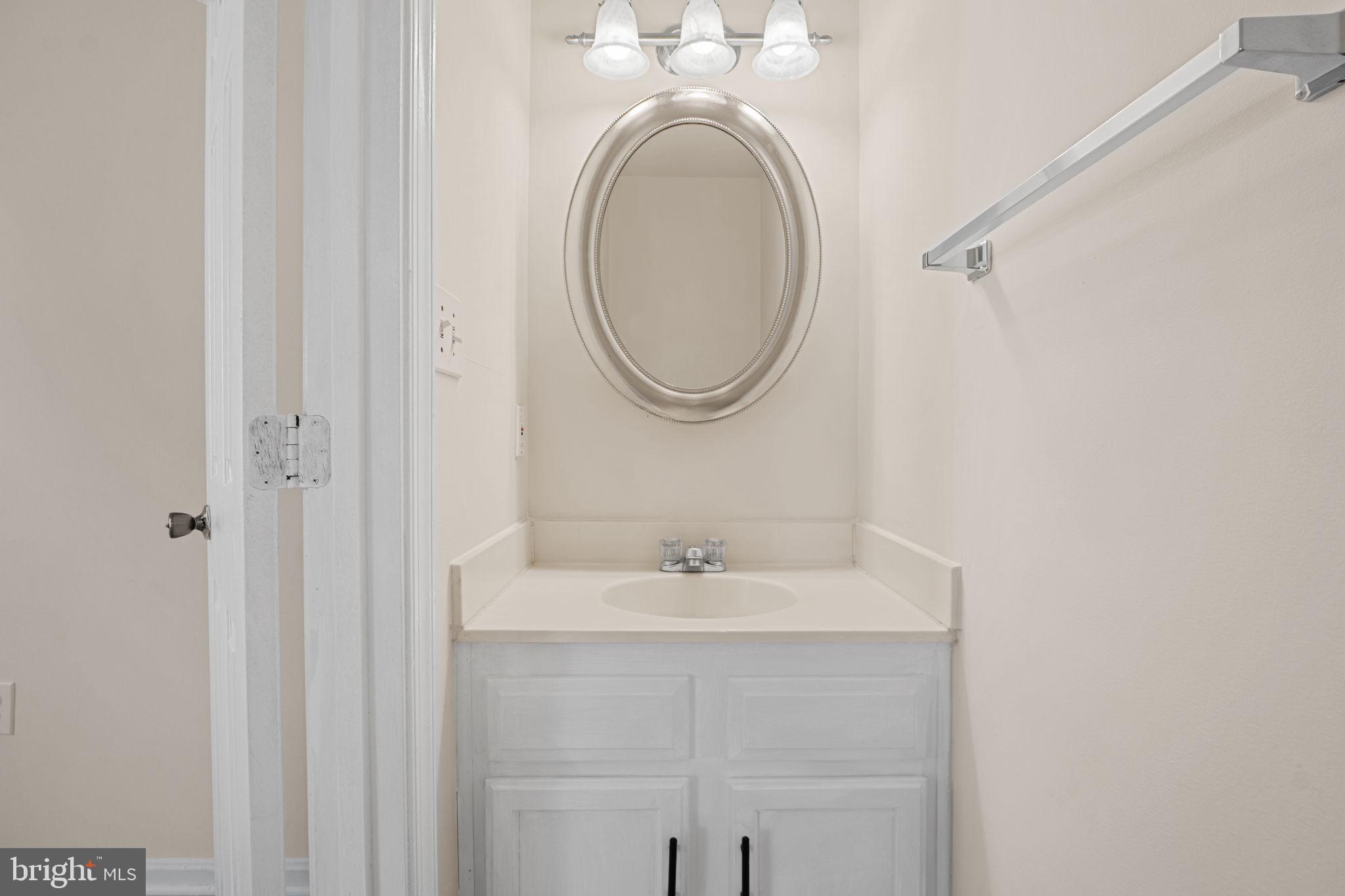 COMMONS OF AVALON - Residential