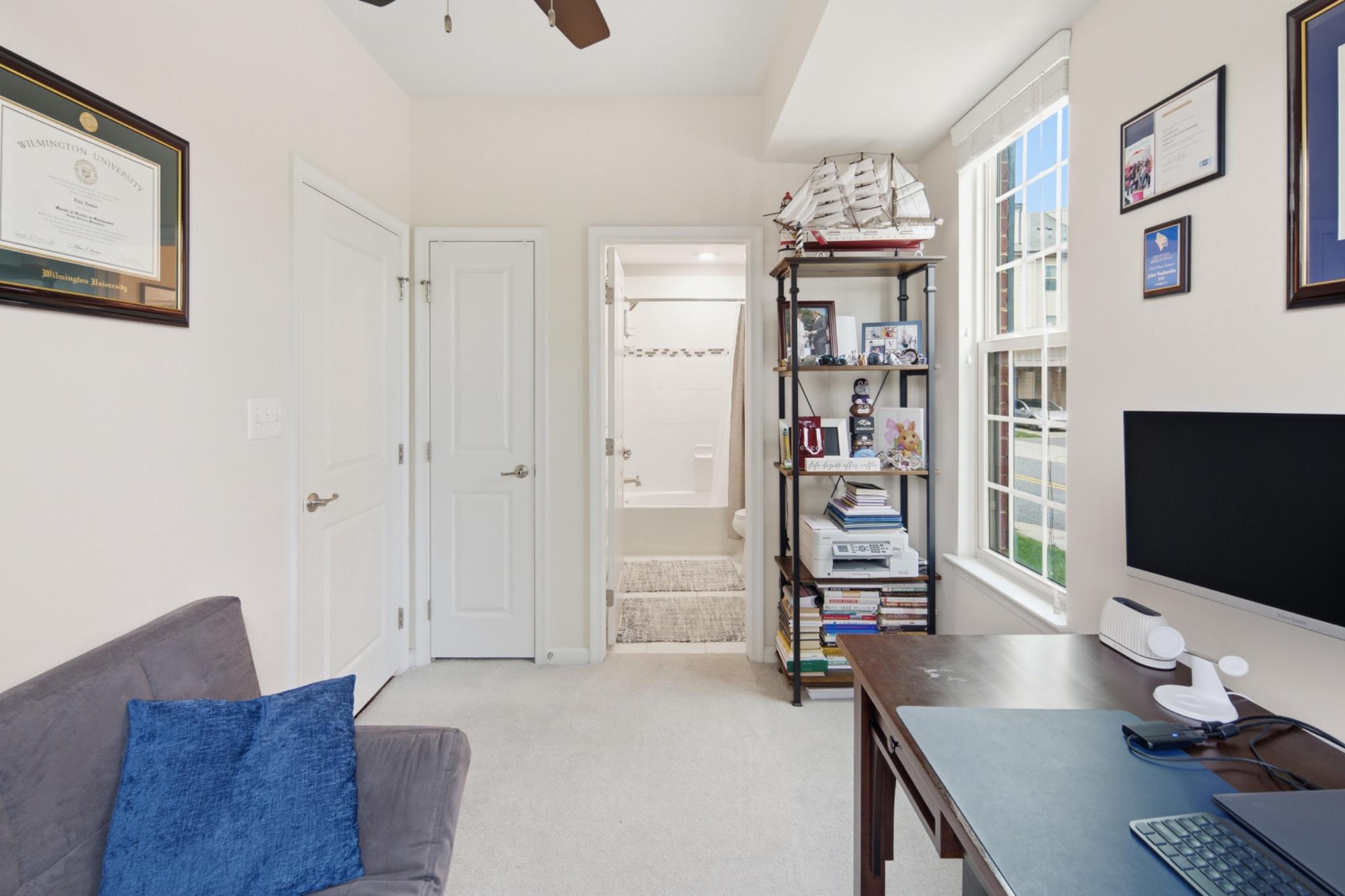 OLDHAM CROSSING - Residential