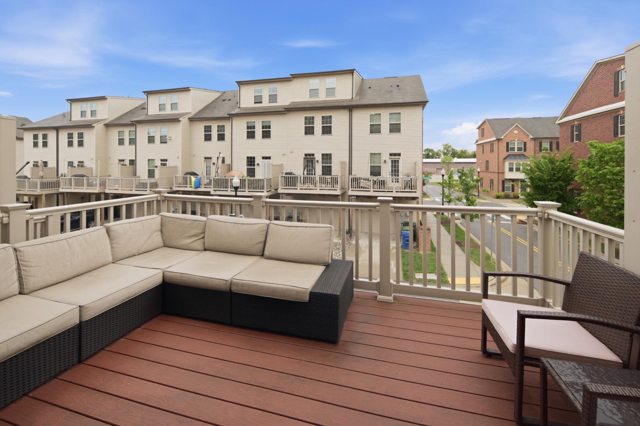 OLDHAM CROSSING - Residential
