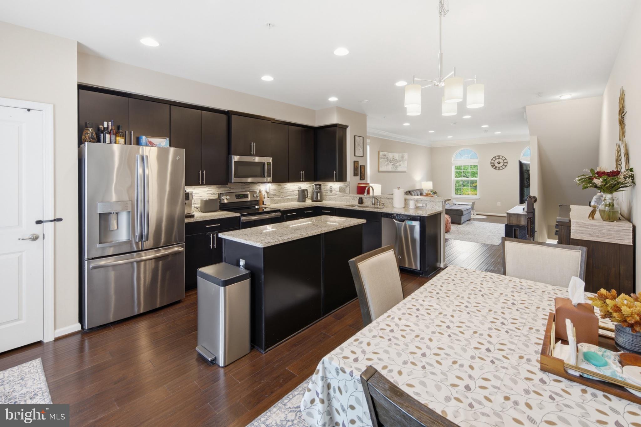 OLDHAM CROSSING - Residential
