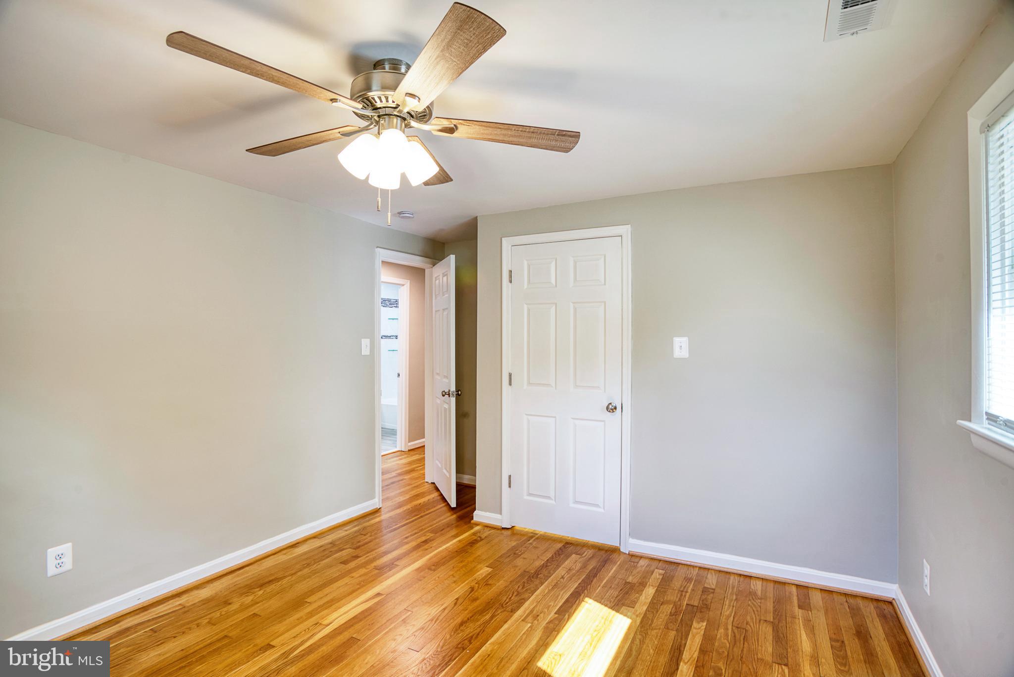 WARRINGTON HILLS - Residential