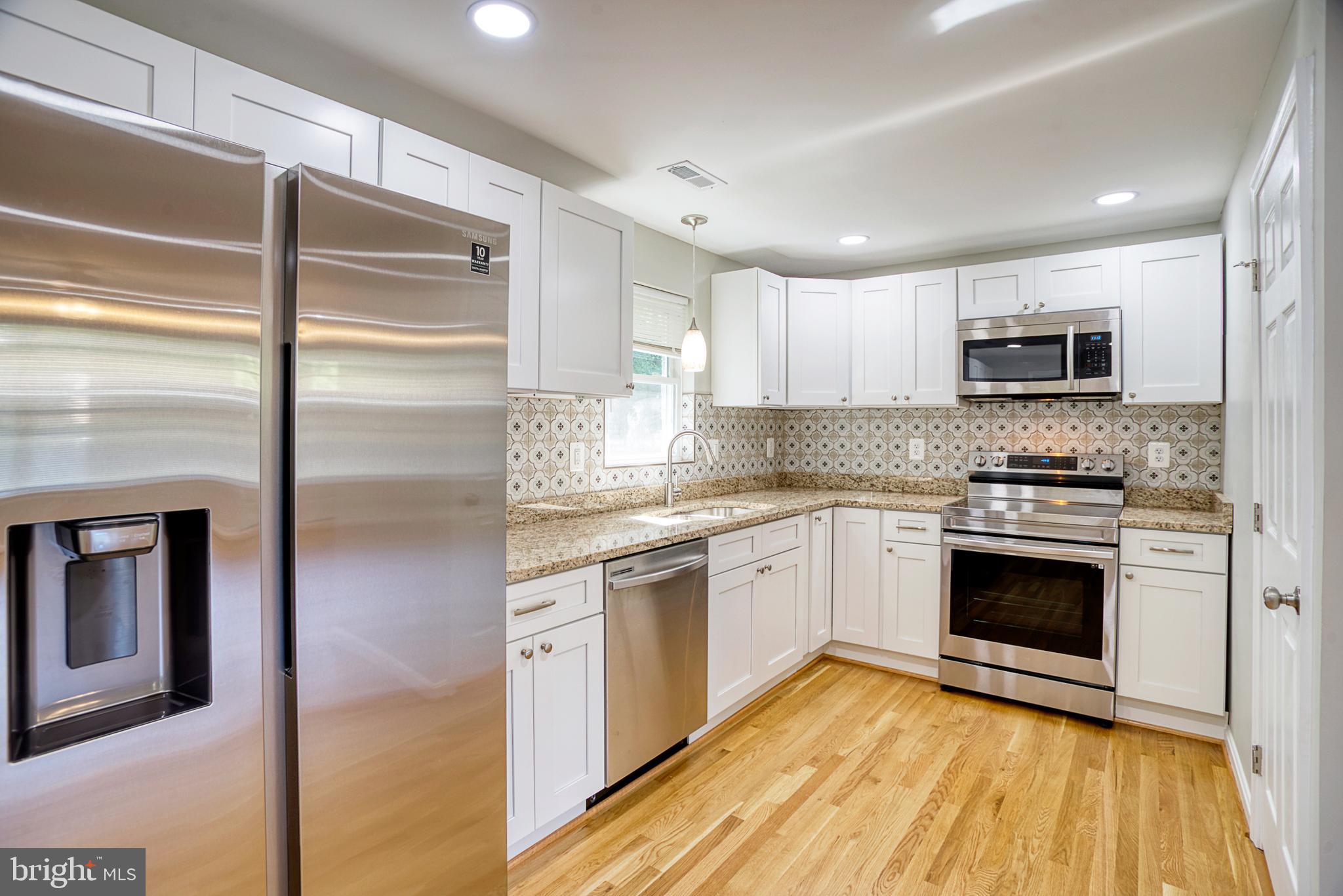 WARRINGTON HILLS - Residential