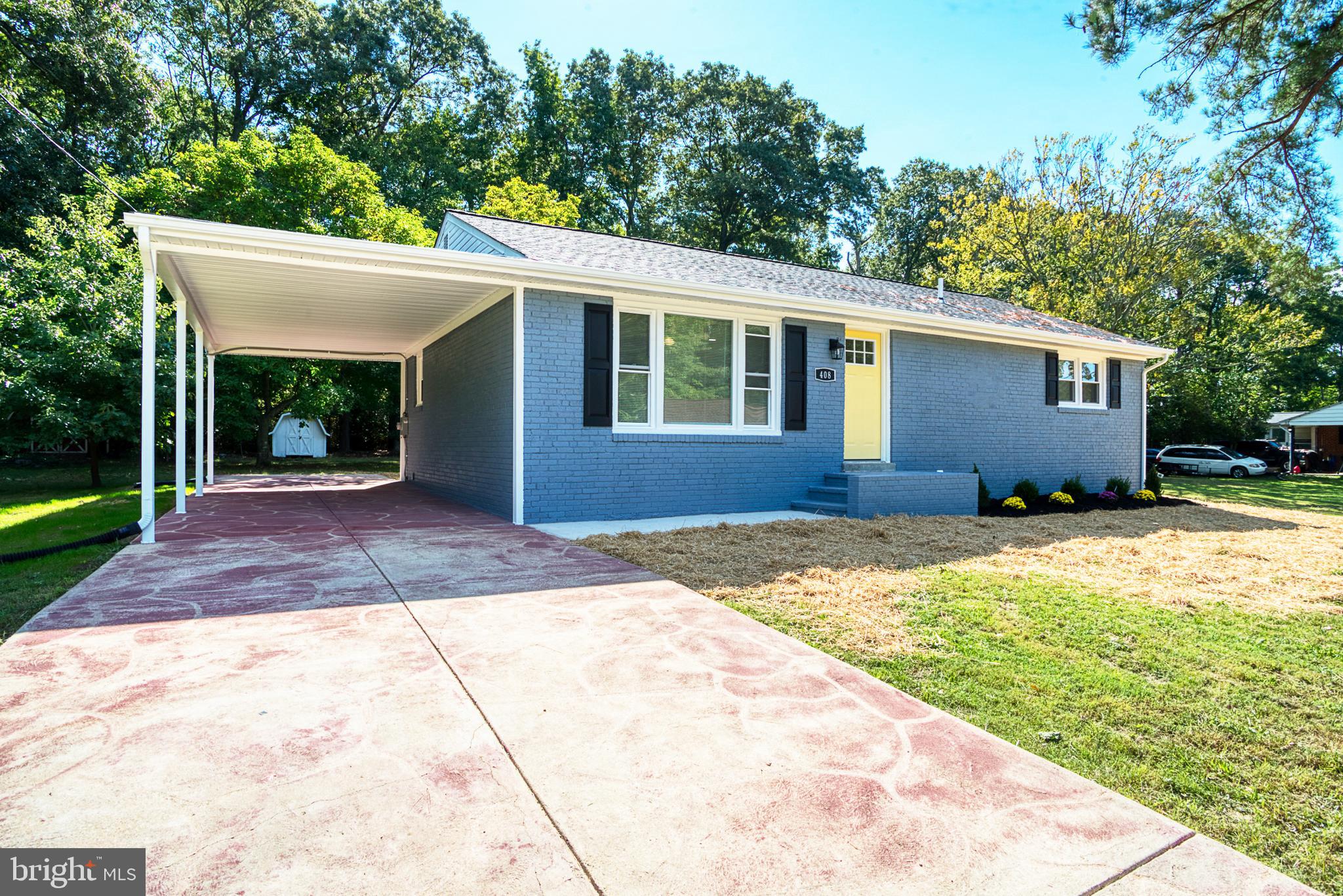 WARRINGTON HILLS - Residential