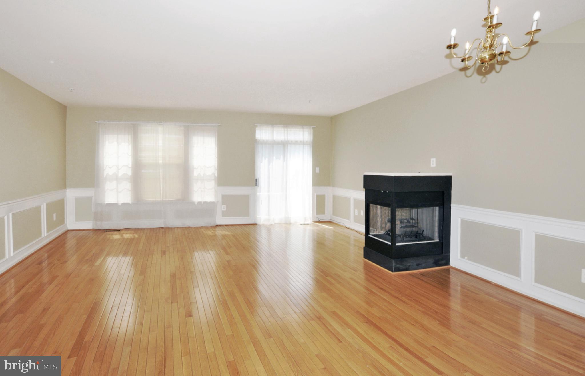 KING FARM WATKINS POND - Residential Lease