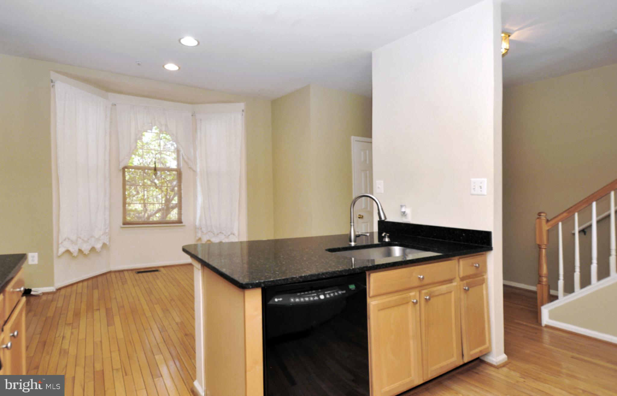 KING FARM WATKINS POND - Residential Lease