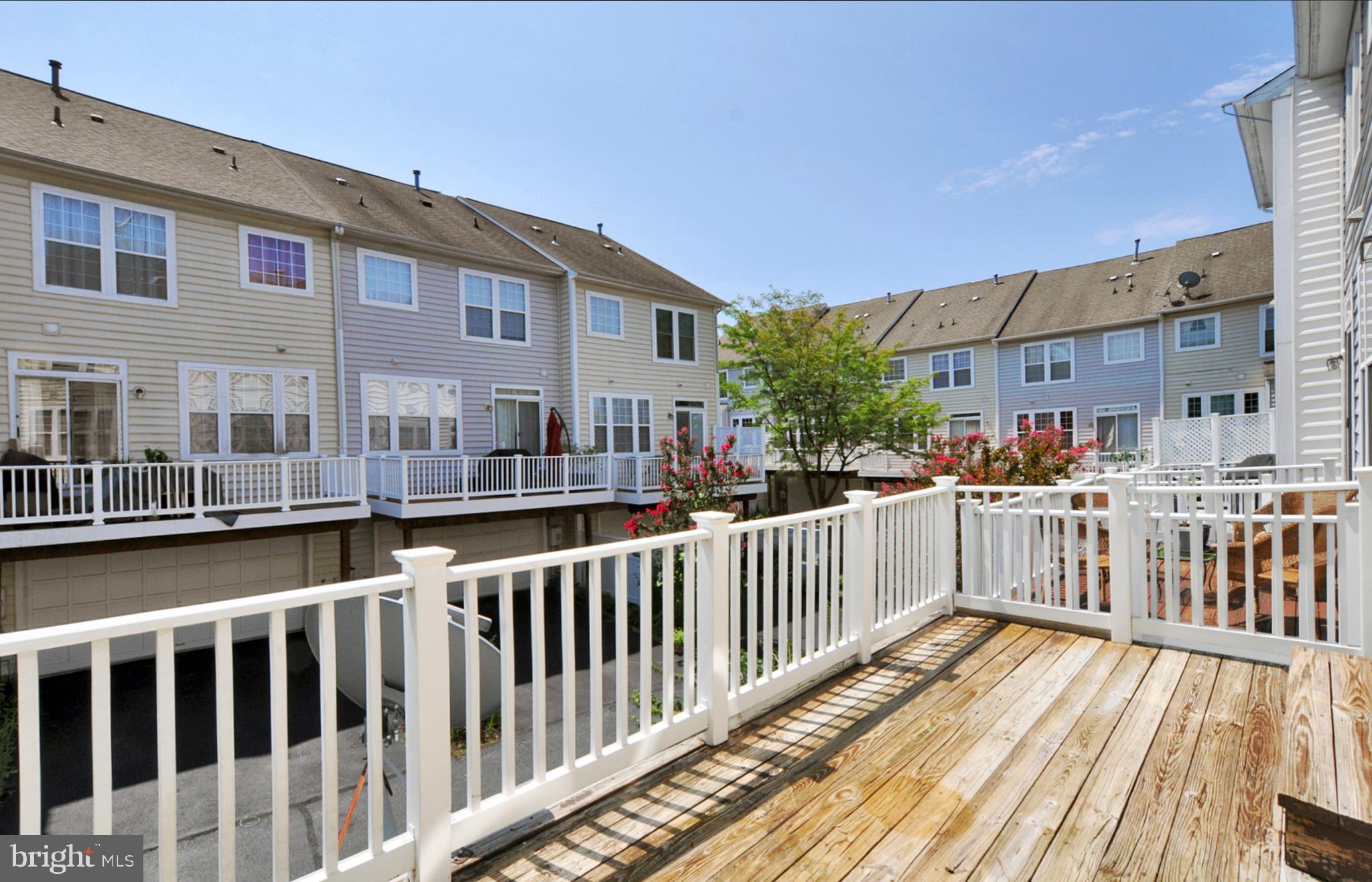 KING FARM WATKINS POND - Residential Lease