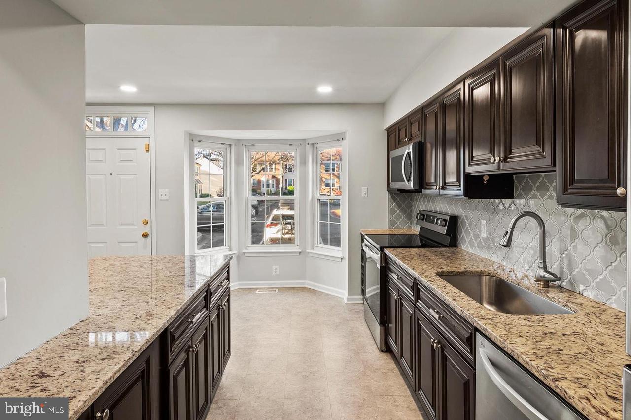 7000 DUCKETTS LANE SW 44-5