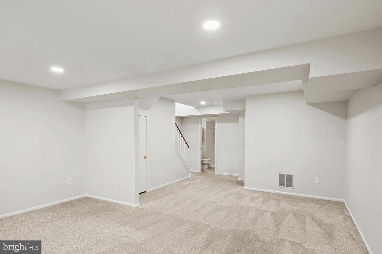 MARBLE HILL - Residential Lease