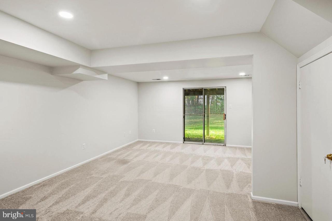 MARBLE HILL - Residential Lease