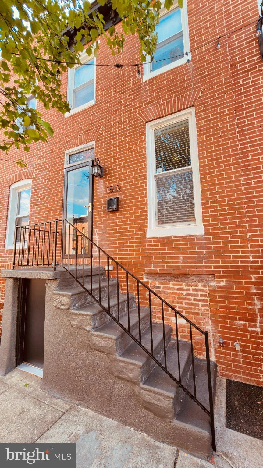 1513 Battery Avenue, Baltimore, MD 21230