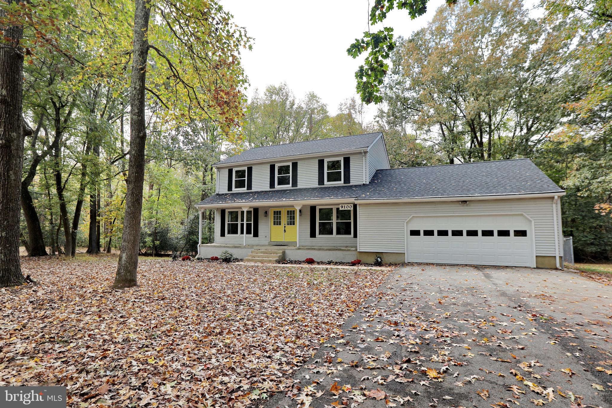 ROLLING HILLS - Residential