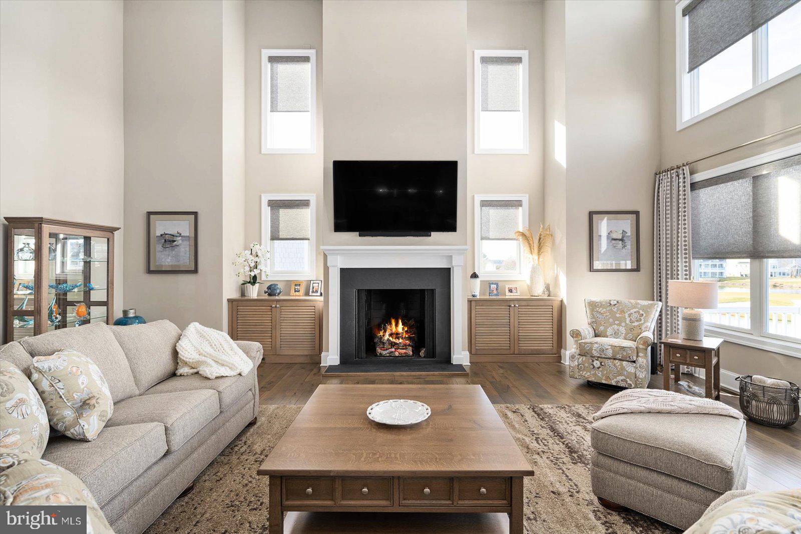 PENINSULA - Residential