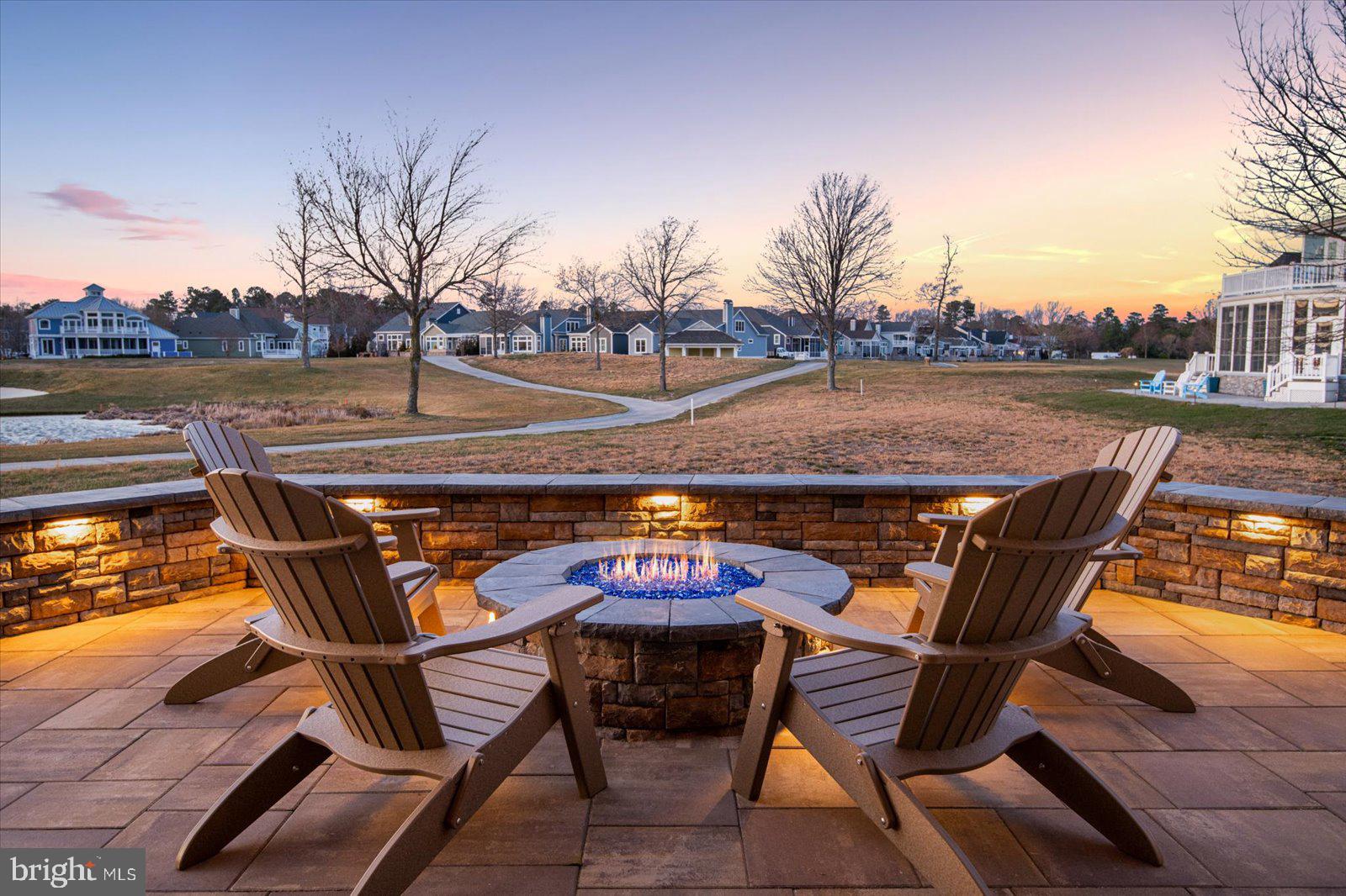 PENINSULA - Residential