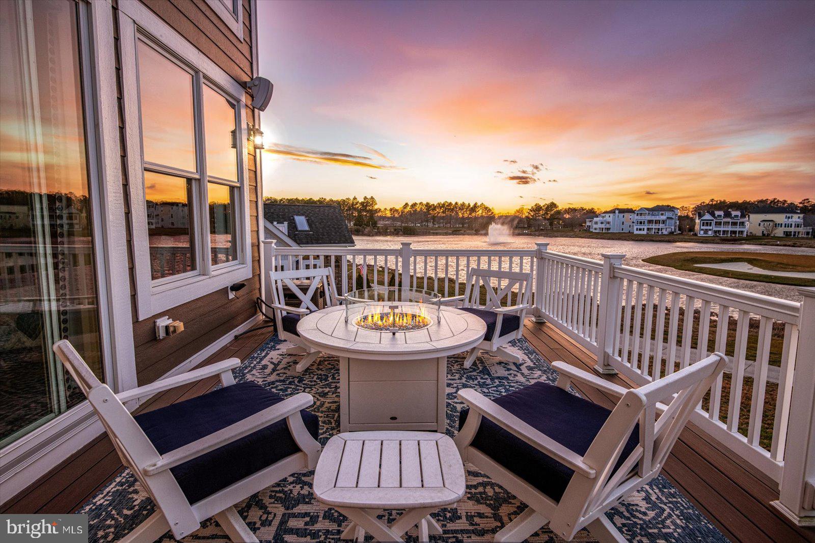 PENINSULA - Residential