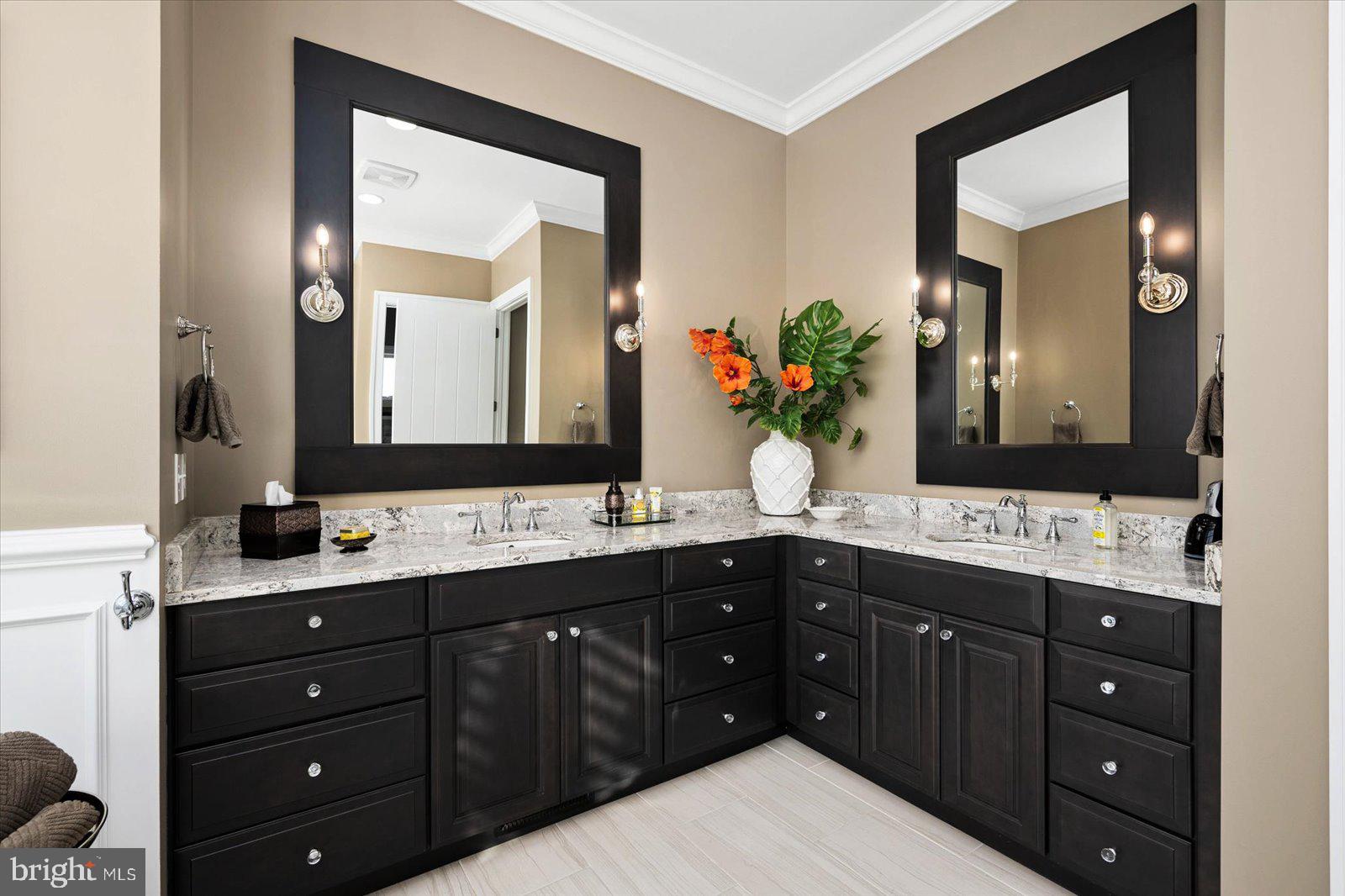 PENINSULA - Residential