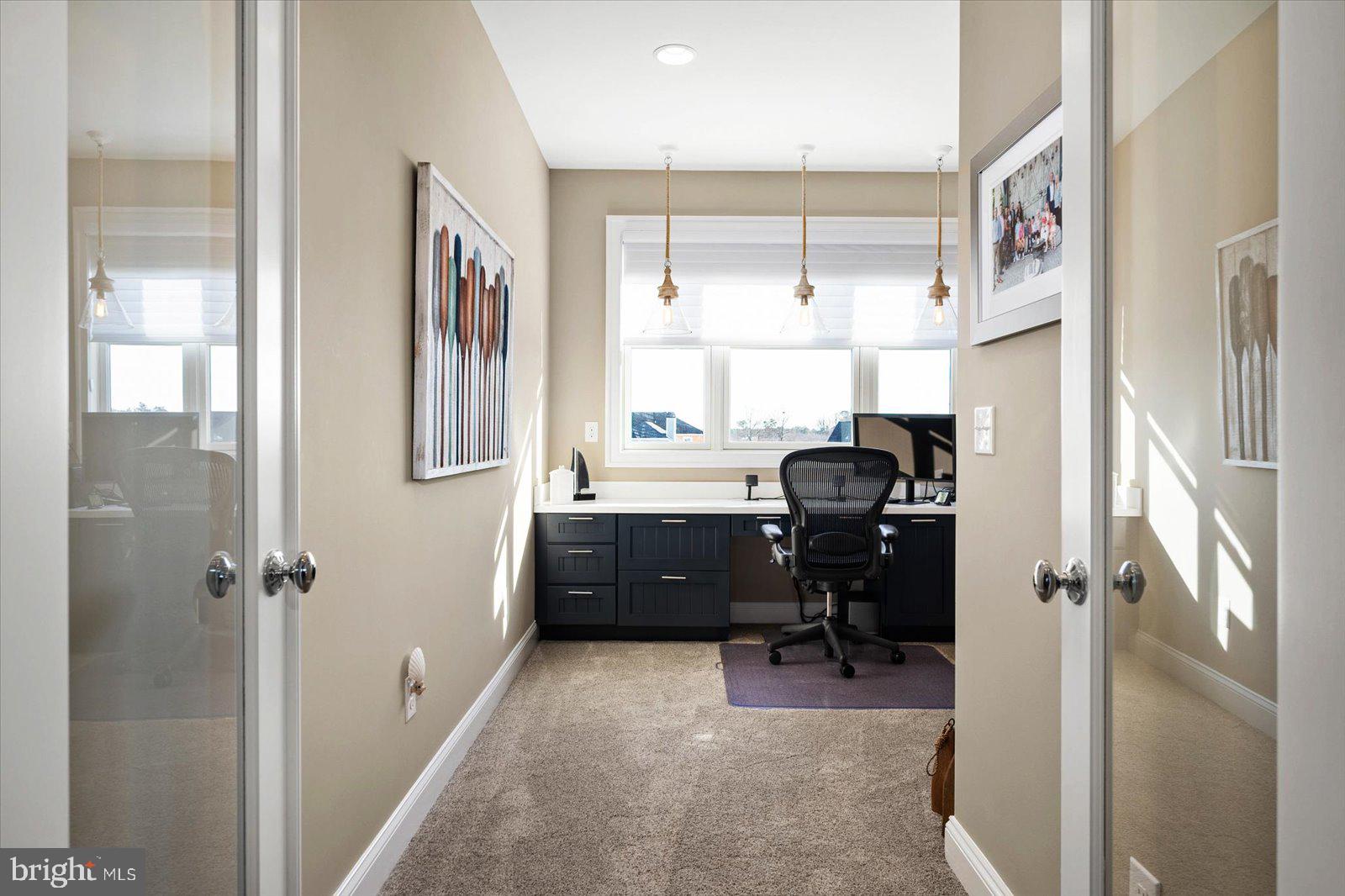 PENINSULA - Residential