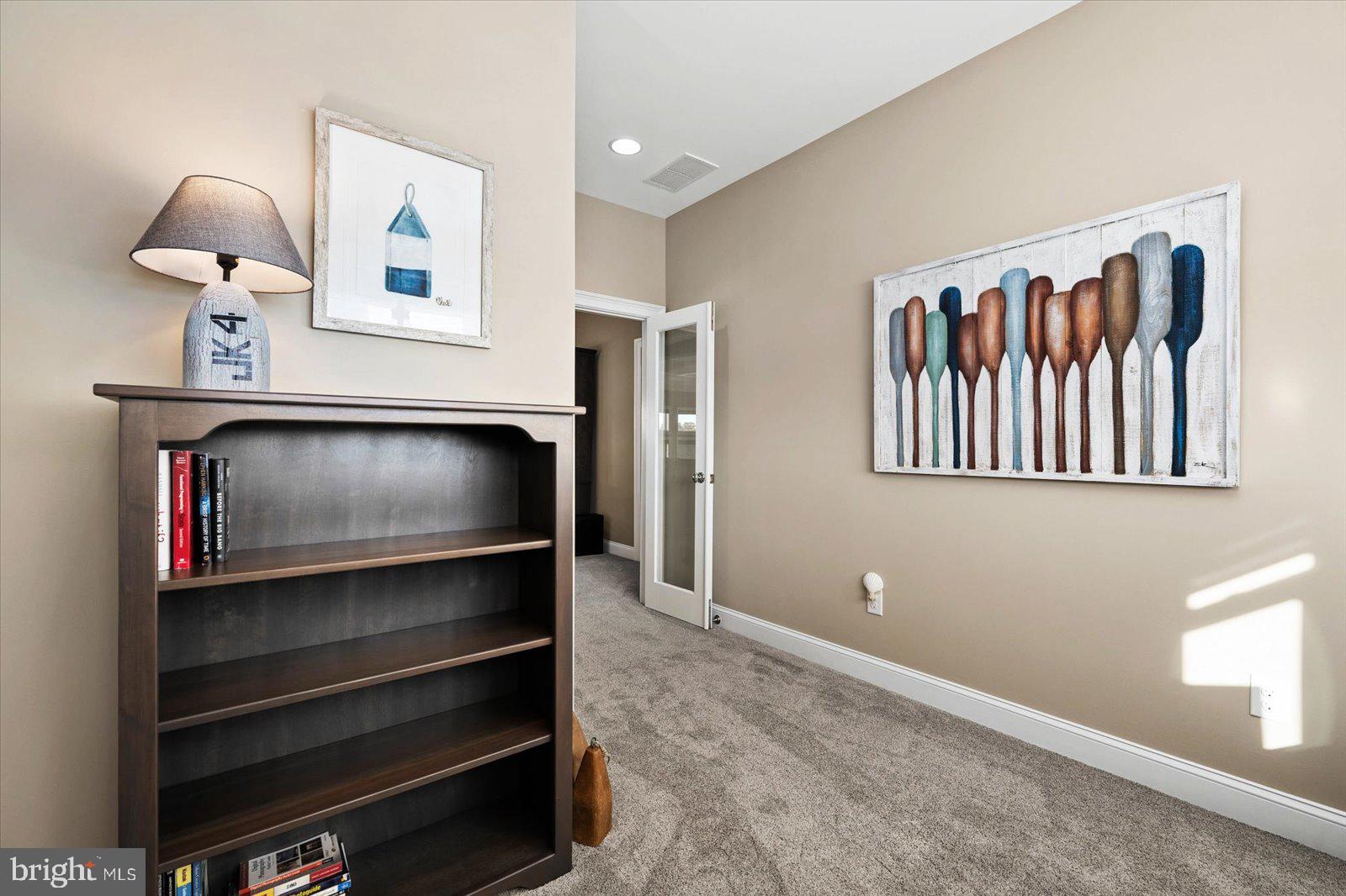 PENINSULA - Residential