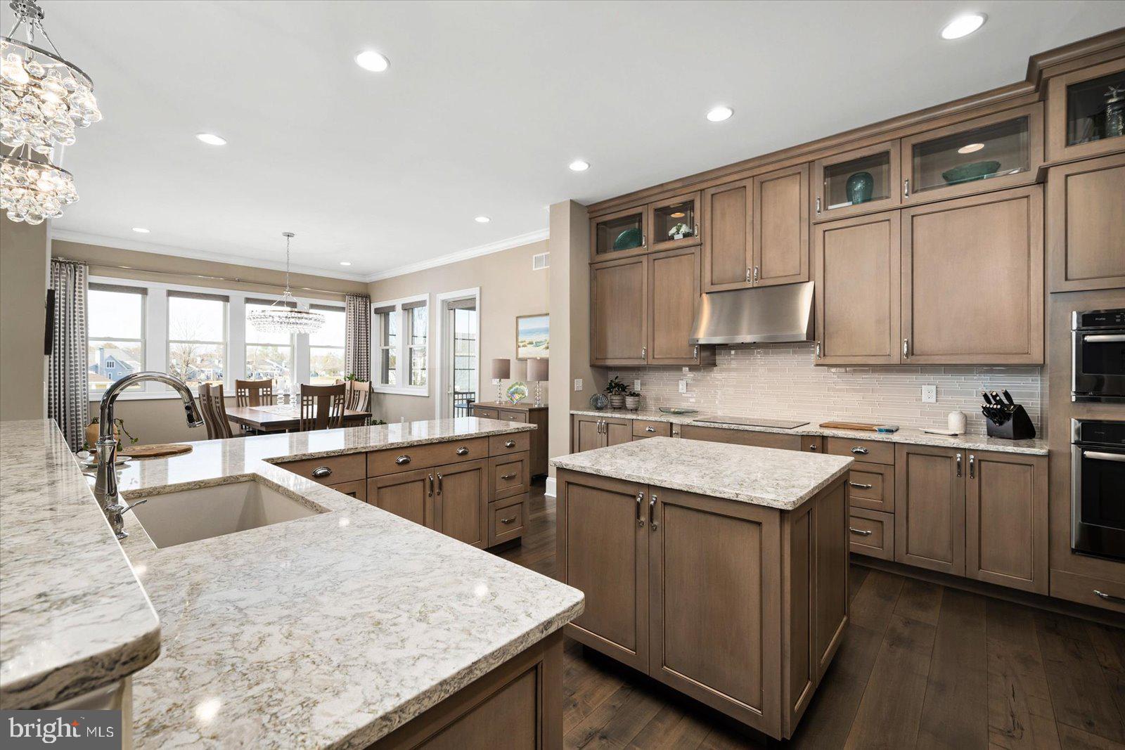 PENINSULA - Residential