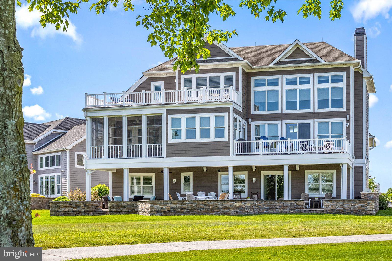 PENINSULA - Residential