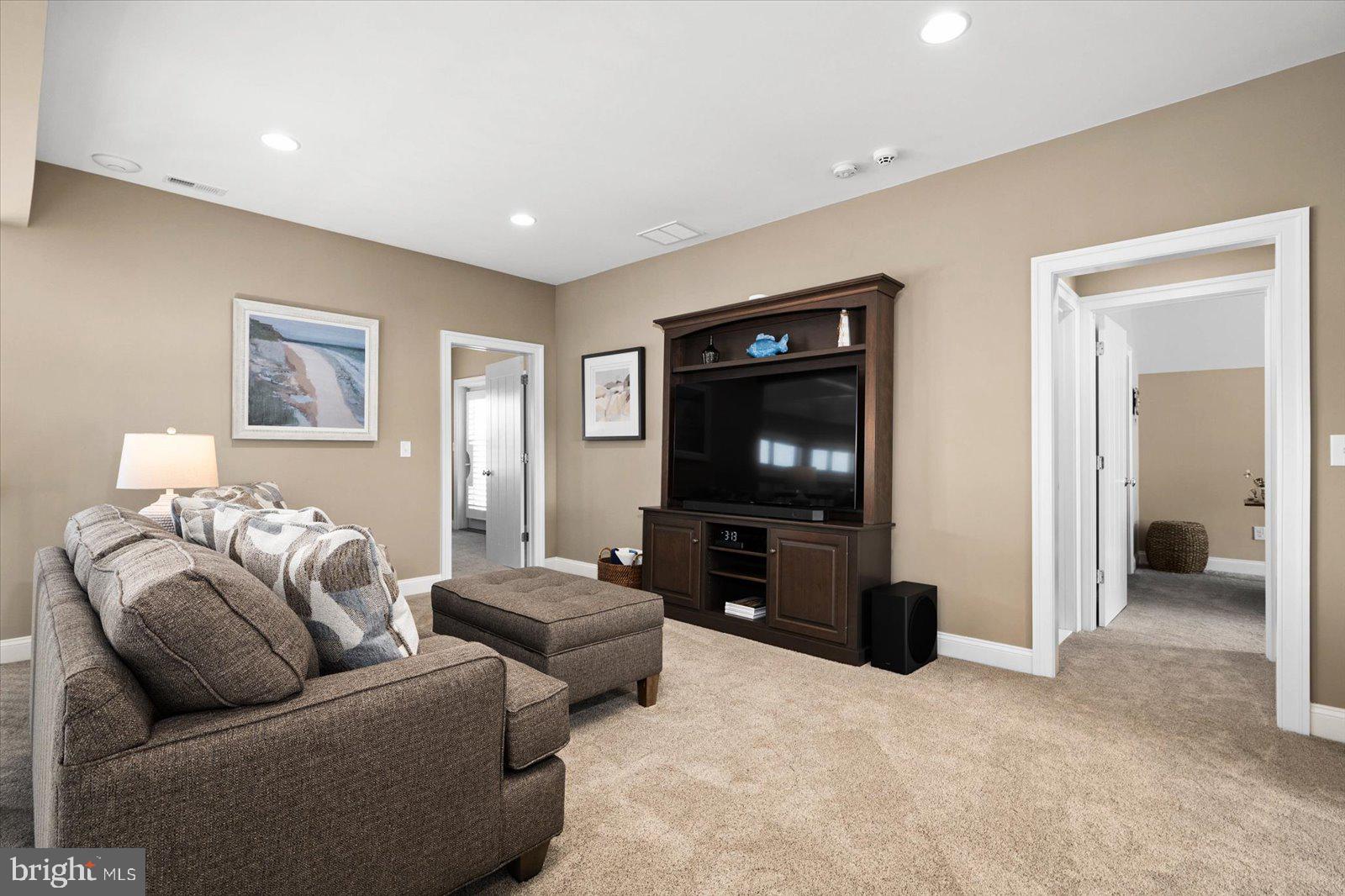 PENINSULA - Residential