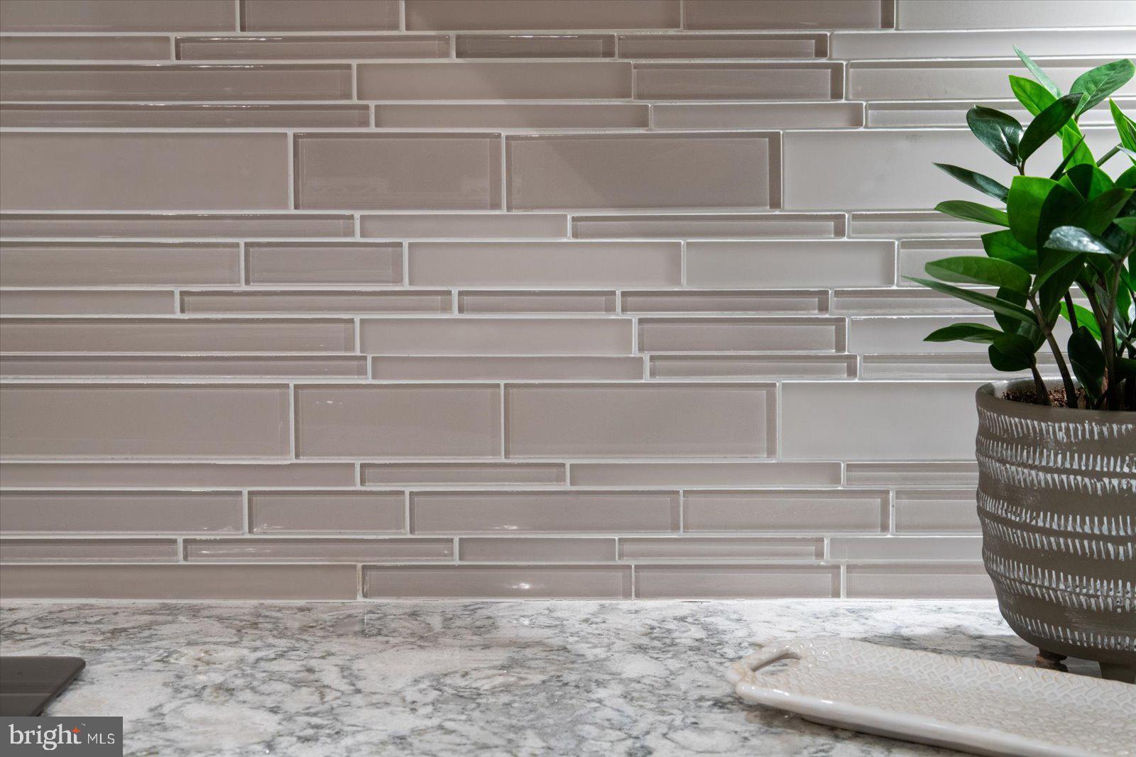 PENINSULA - Residential