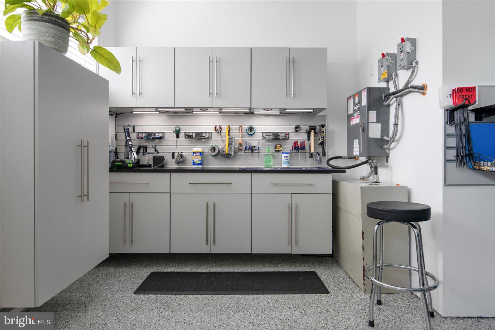 PENINSULA - Residential