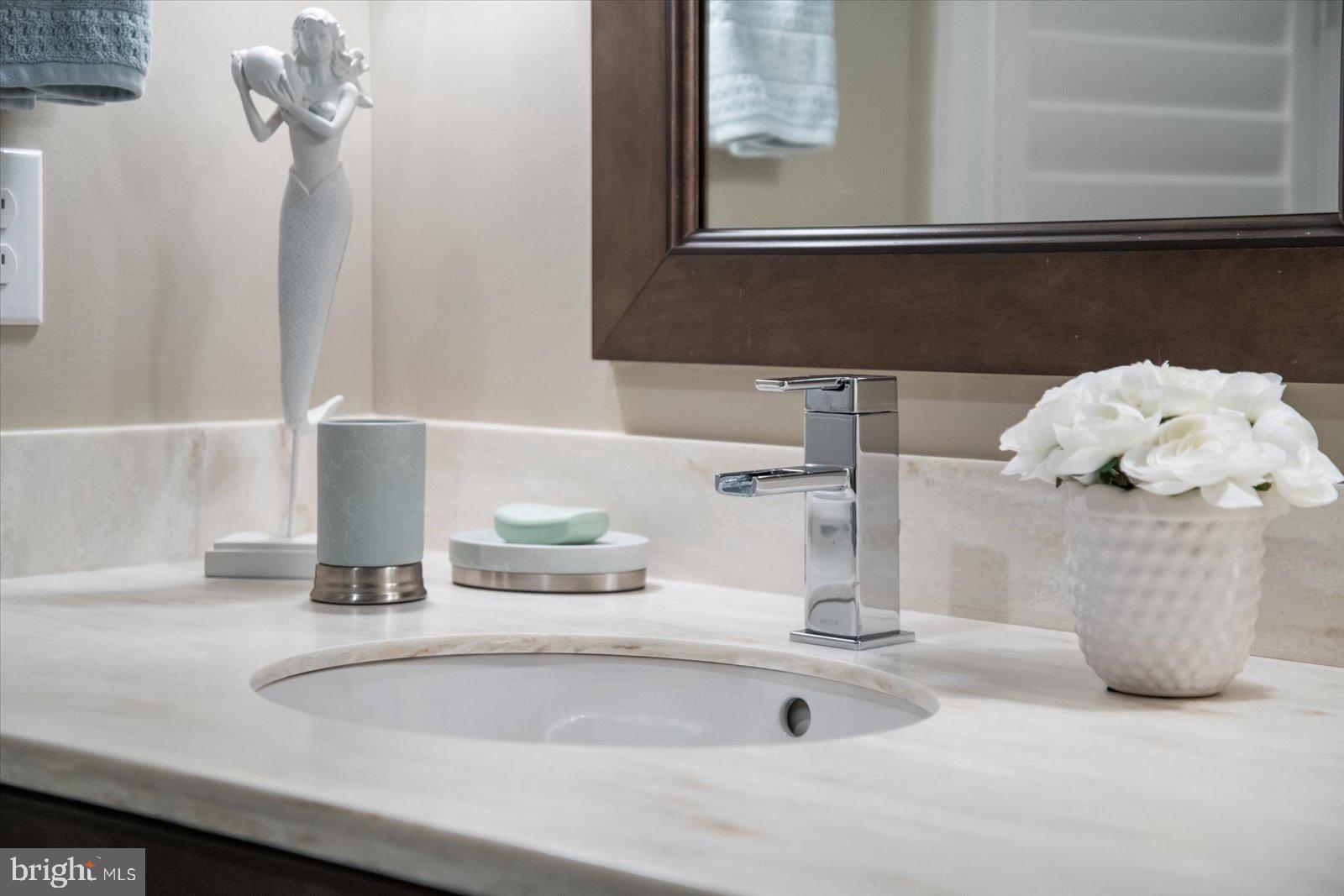 PENINSULA - Residential