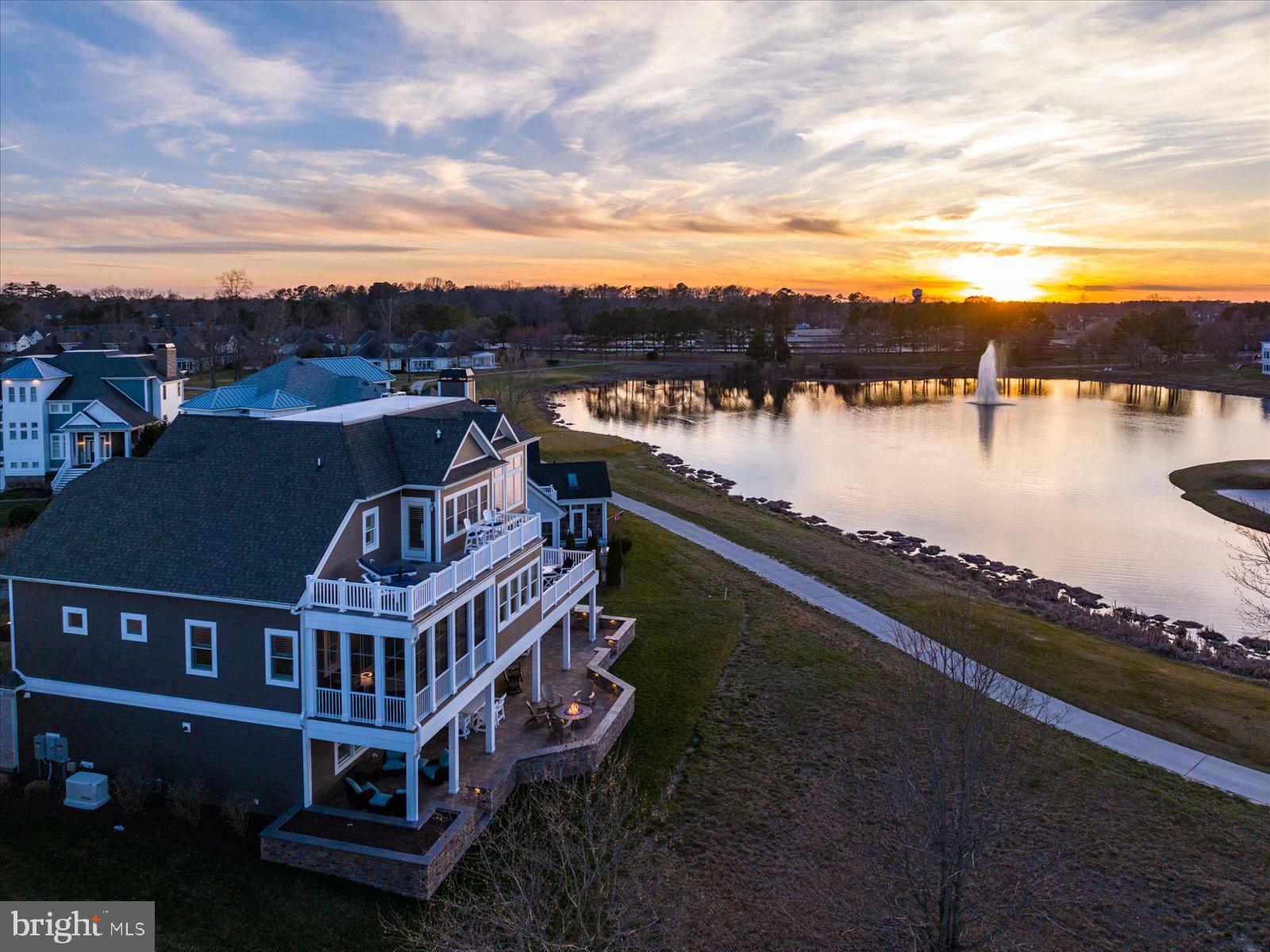 PENINSULA - Residential