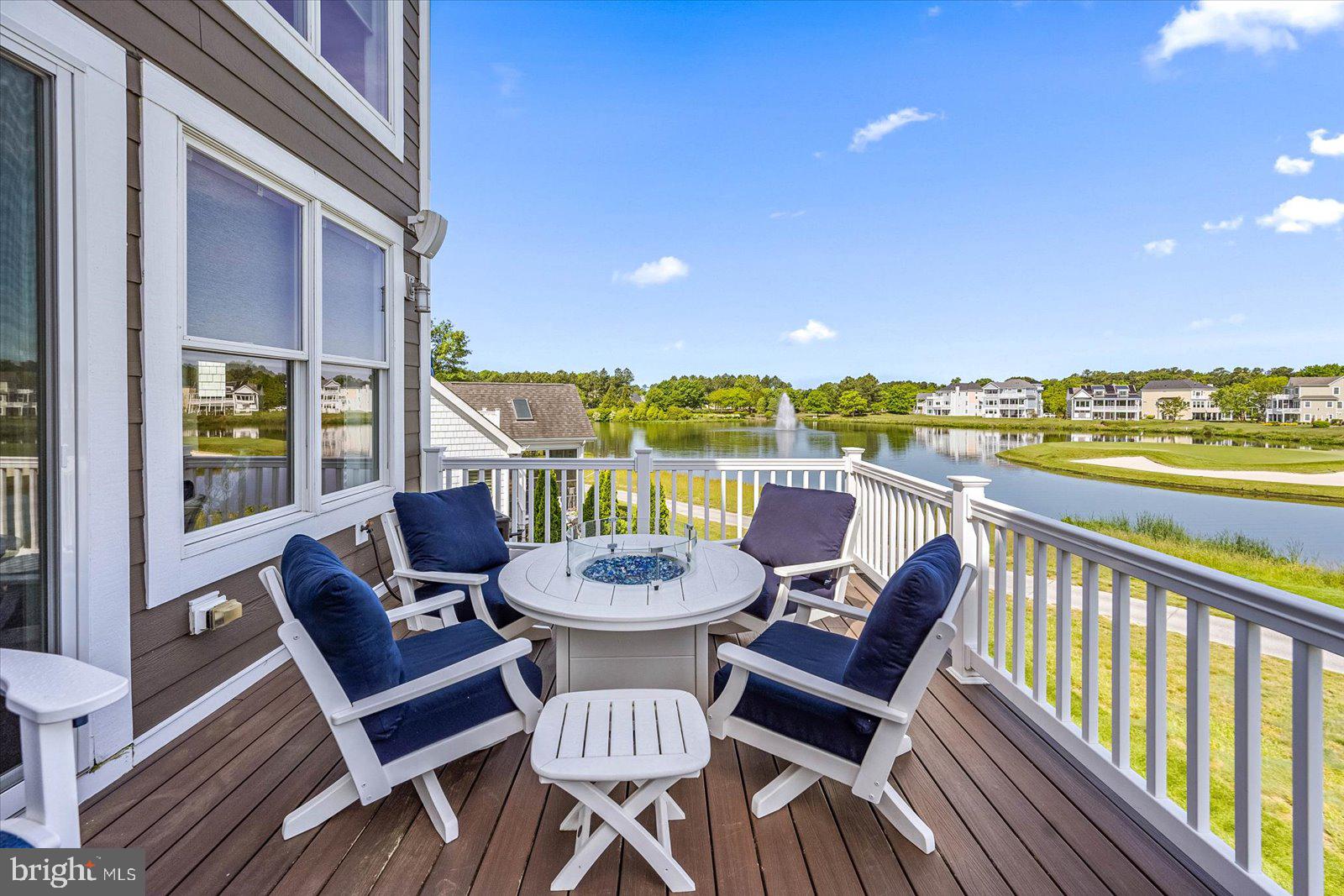 PENINSULA - Residential