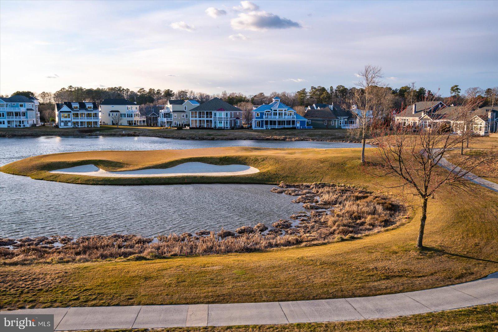 PENINSULA - Residential