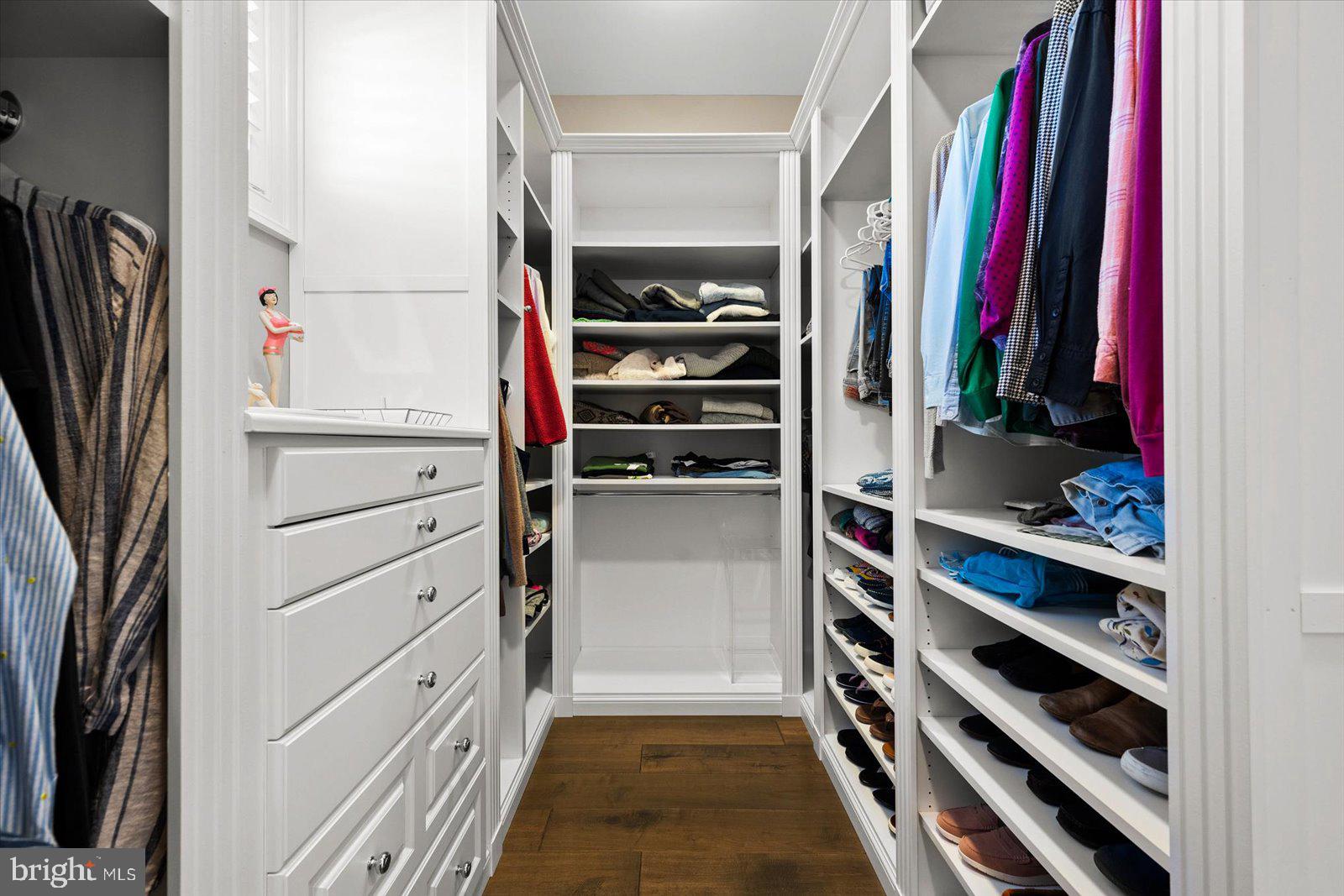 PENINSULA - Residential