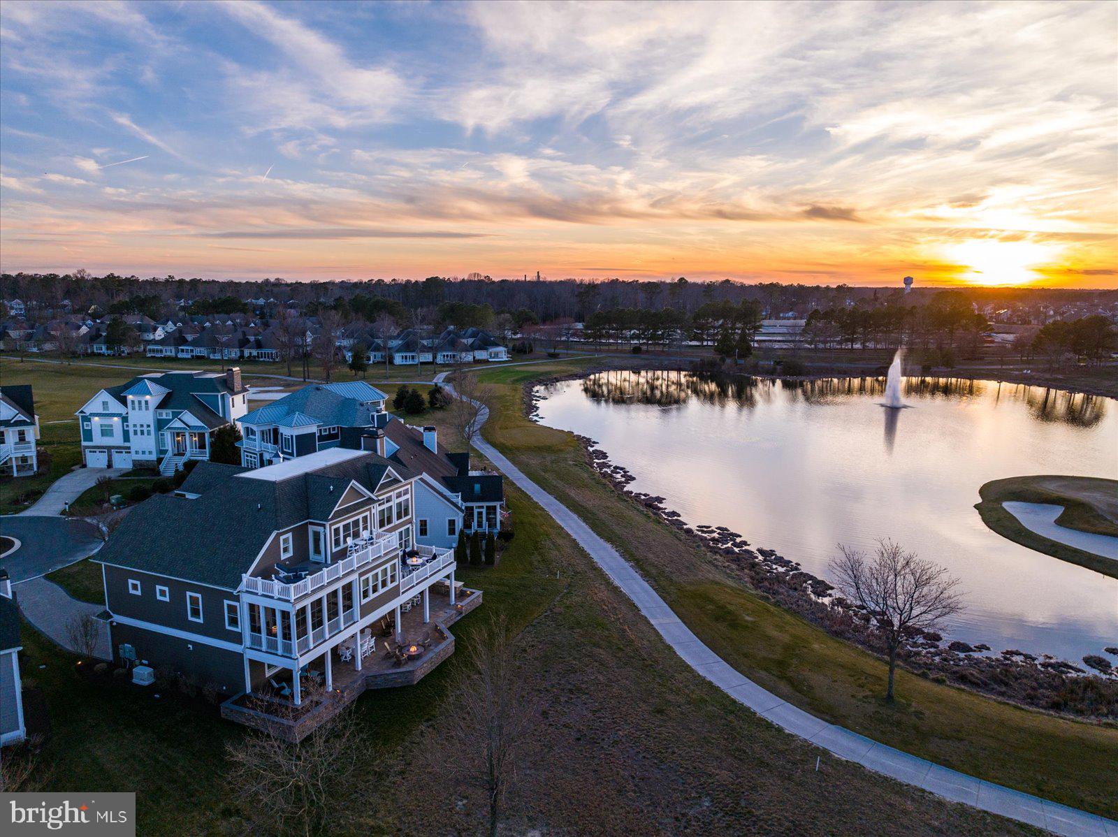 PENINSULA - Residential