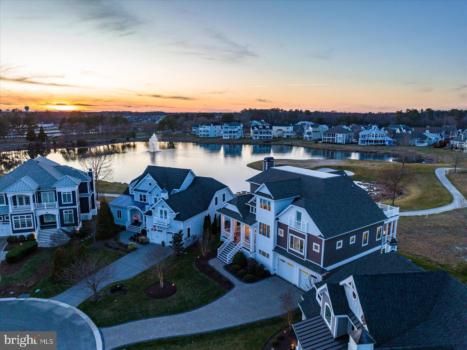 PENINSULA - Residential