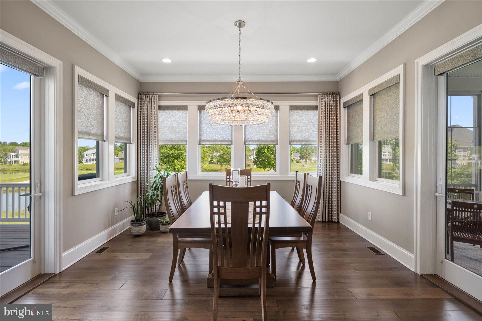 PENINSULA - Residential