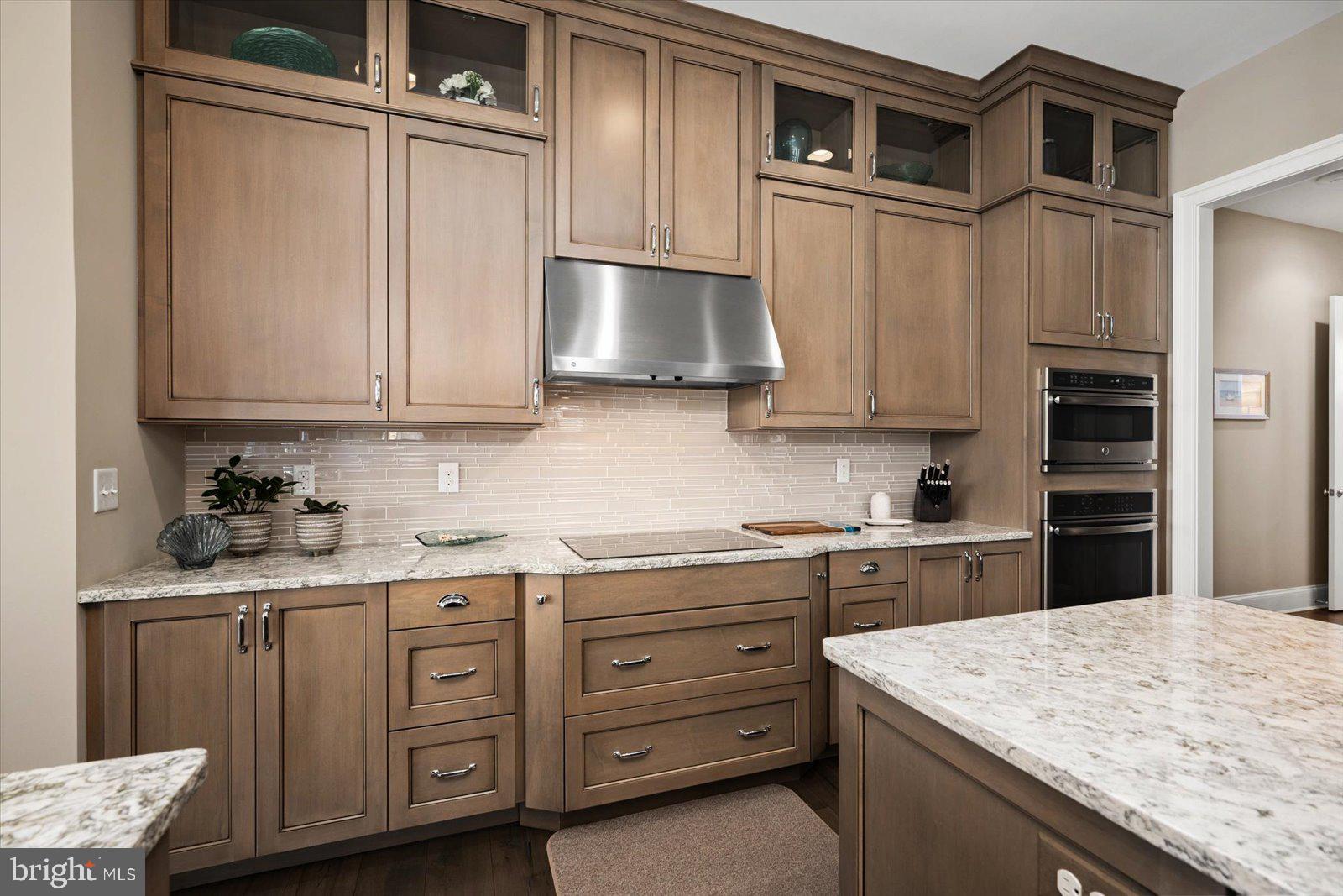 PENINSULA - Residential