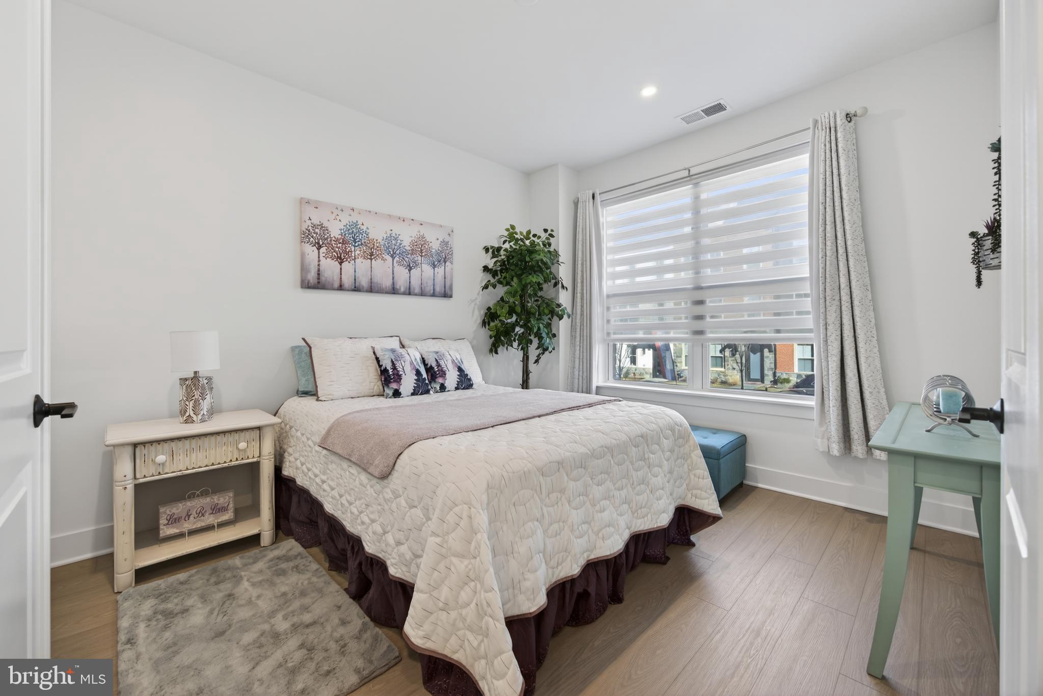 THE GROVE - Residential